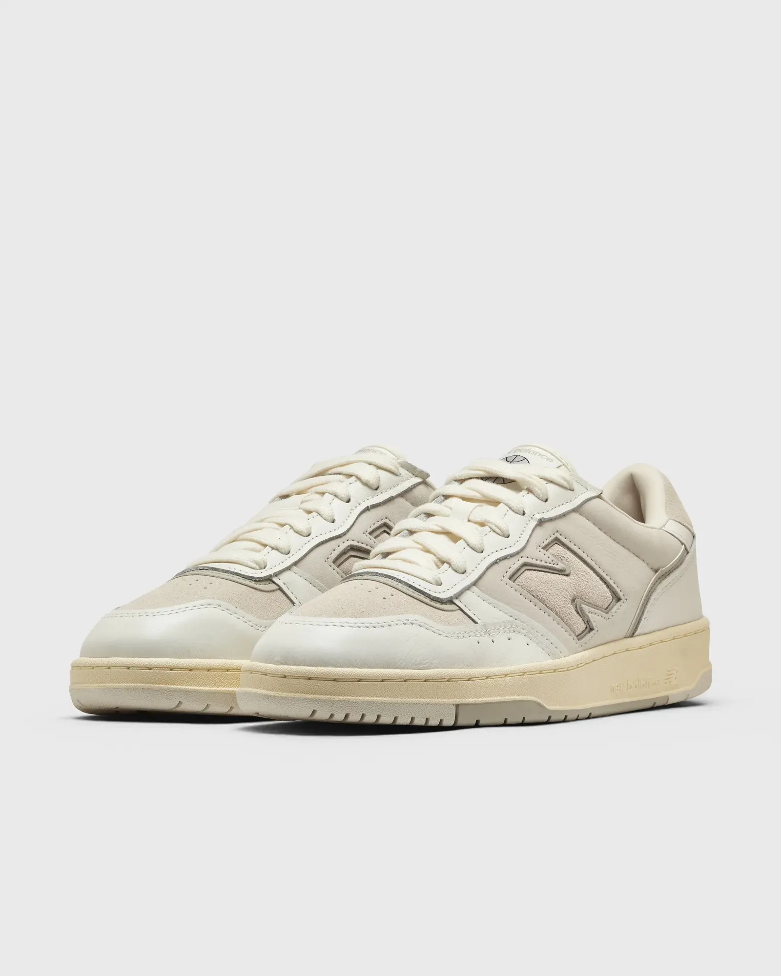 000000_New-Balance-950_Off-White-Beige_U950384_img1