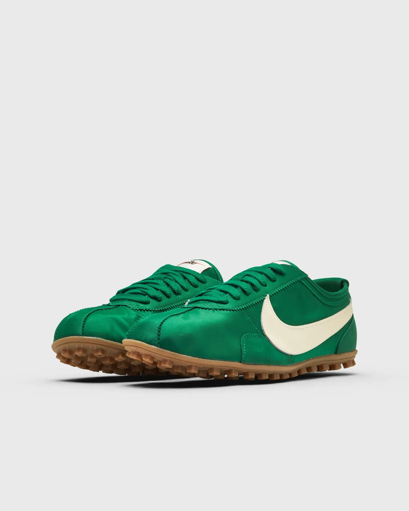 000000_Nike-Moon-Shoe-OG-WMNS_Malachite_IW0955-300_img1