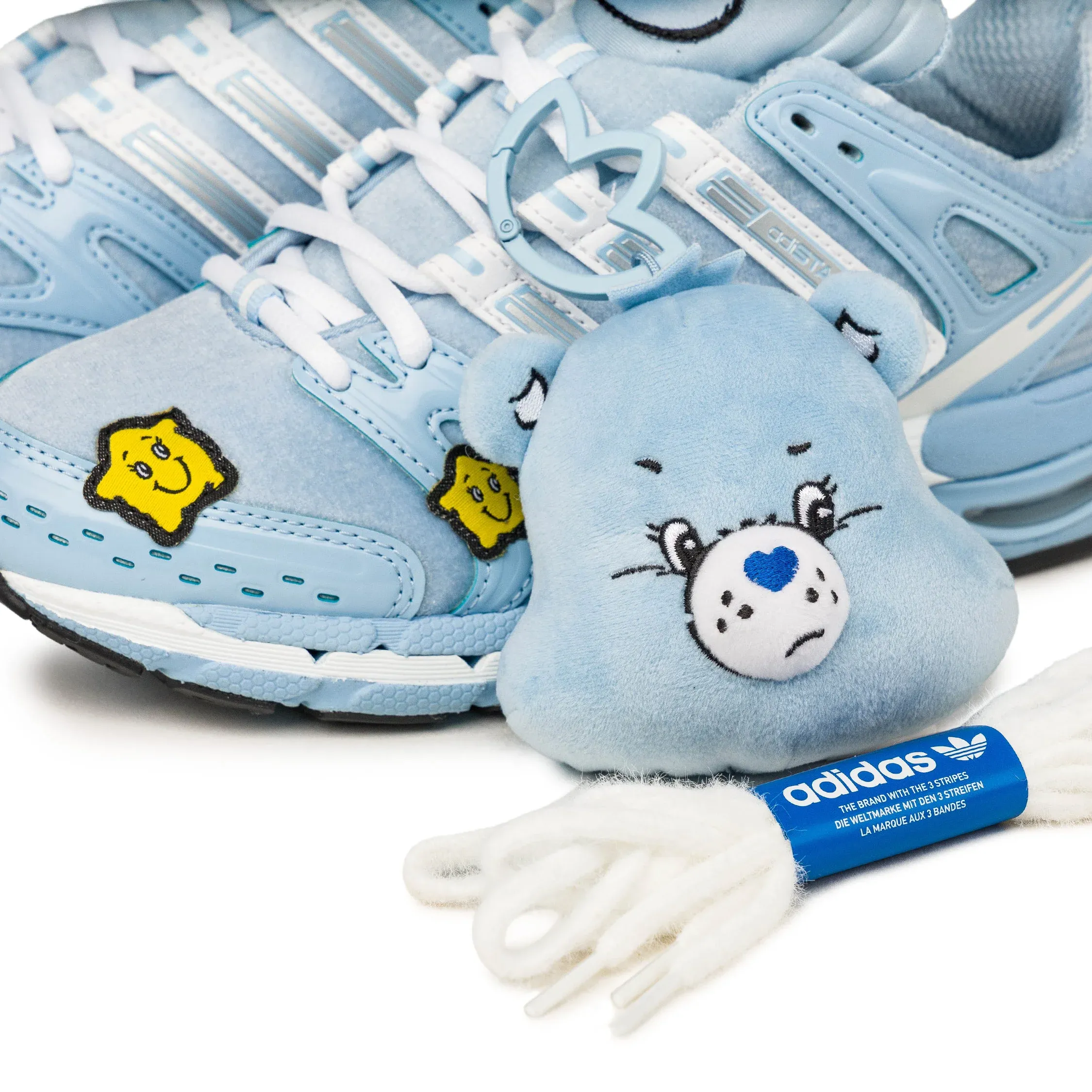 000000_adidas-x-Care-Bears-Adistar-Control-5-WMNS_Clear-Sky-Ftwr-White-Bluebird_KK2606_img5