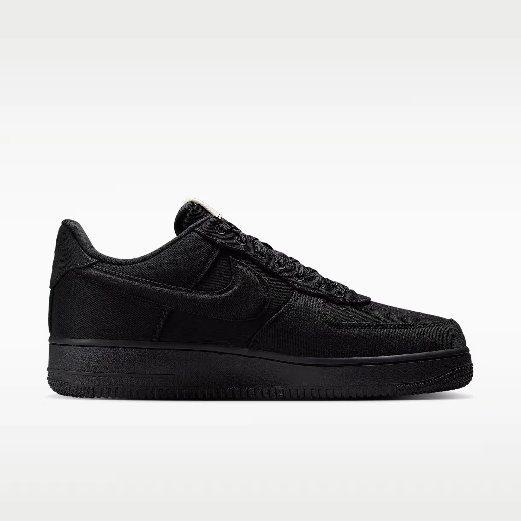 000000_Nike-Air-Force-1-'07-LV8_Black-Canvas_IM5751-001_img2