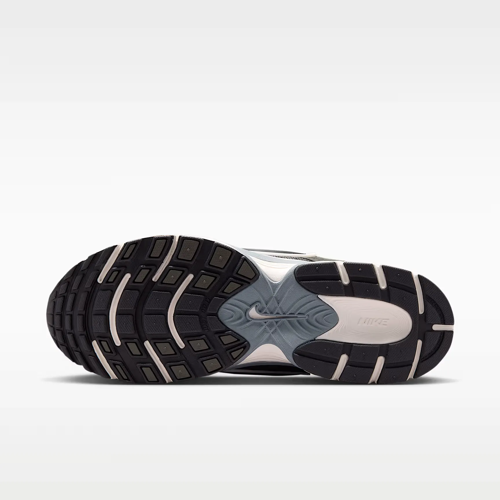 000000_Nike-V5-RNR_Anthracite-Cool-Grey_IO7835-002_img1