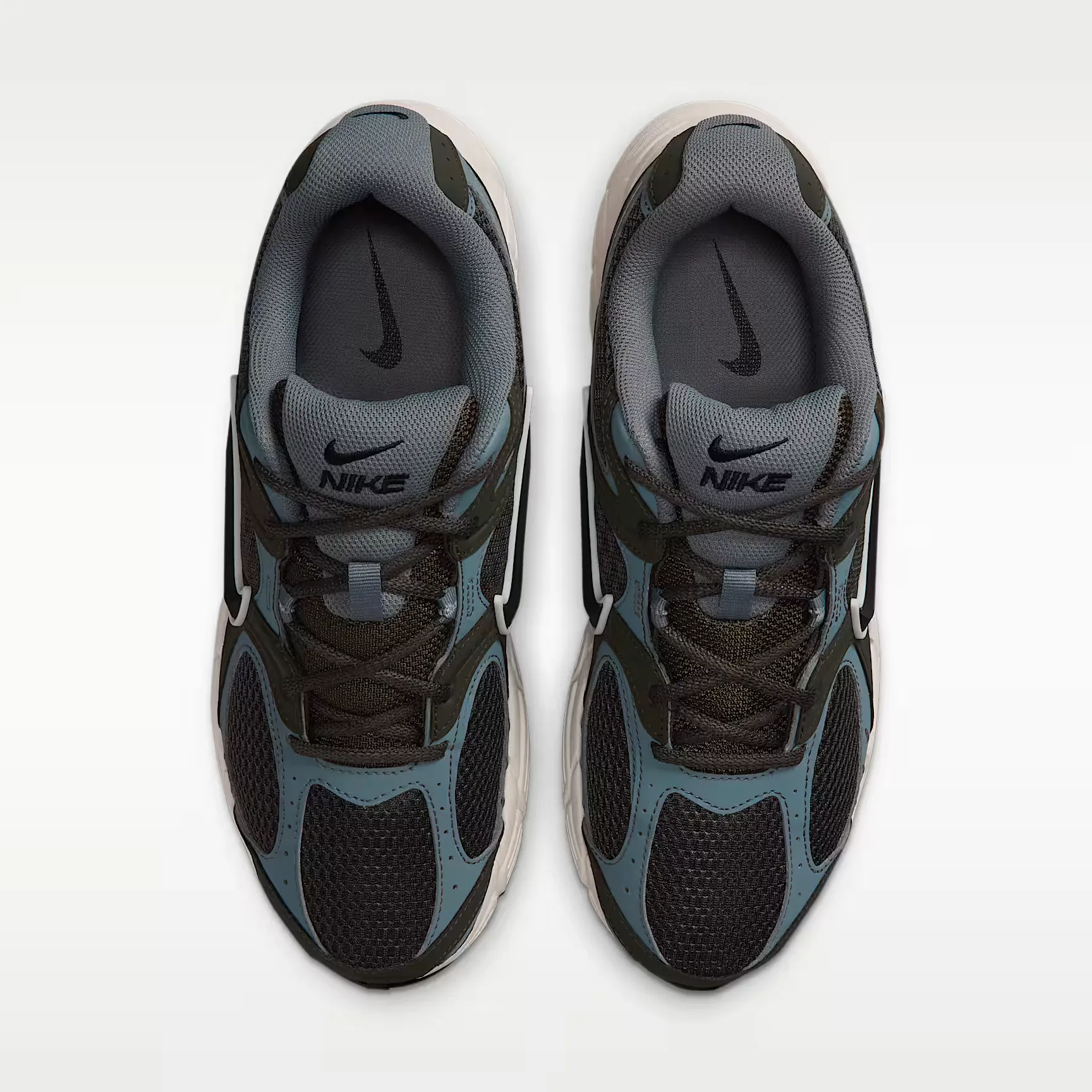 000000_Nike-V5-RNR_Anthracite-Cool-Grey_IO7835-002_img3