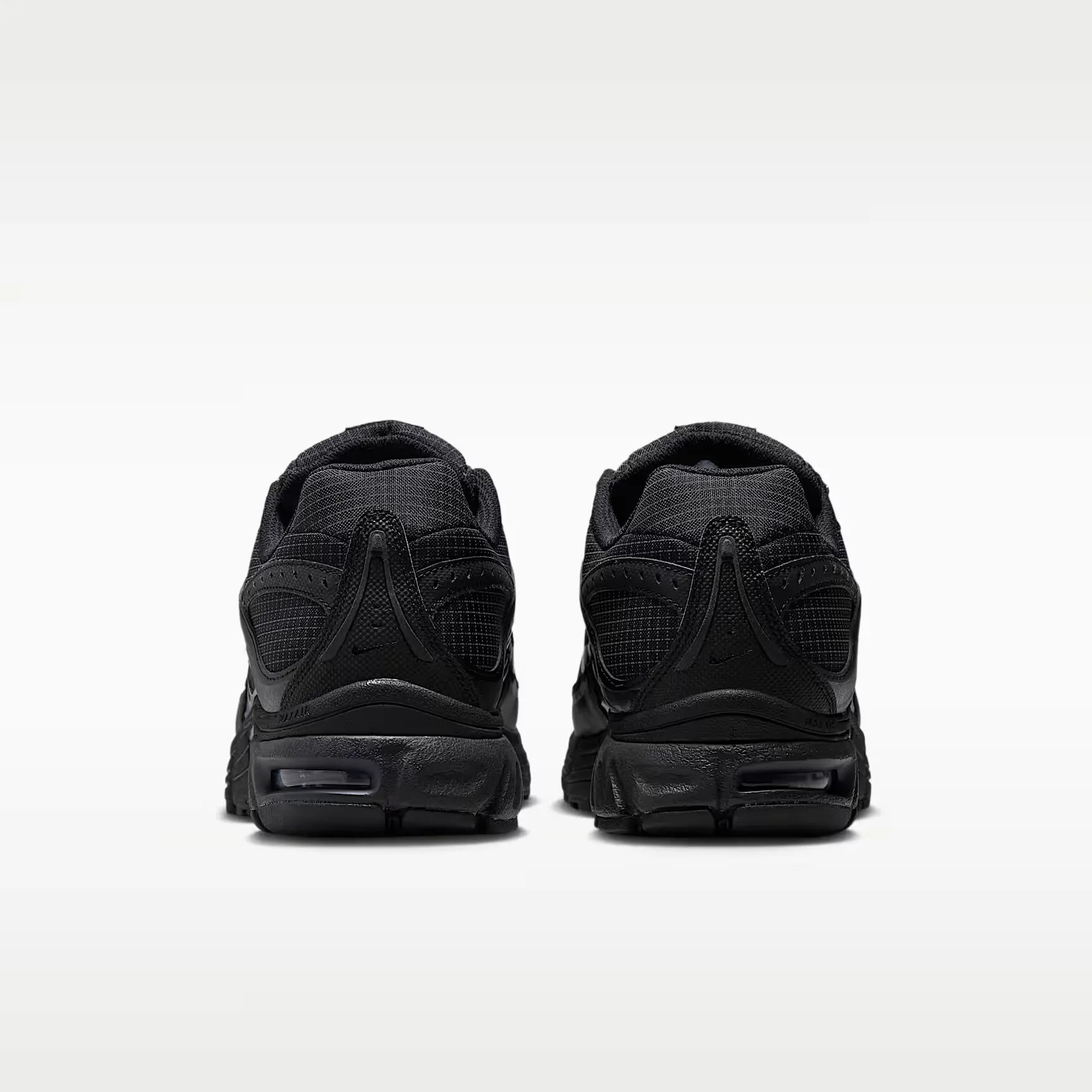 000000_Nike-Air-Max-Moto-2K_Black-Anthracite_IR0072-002_img5