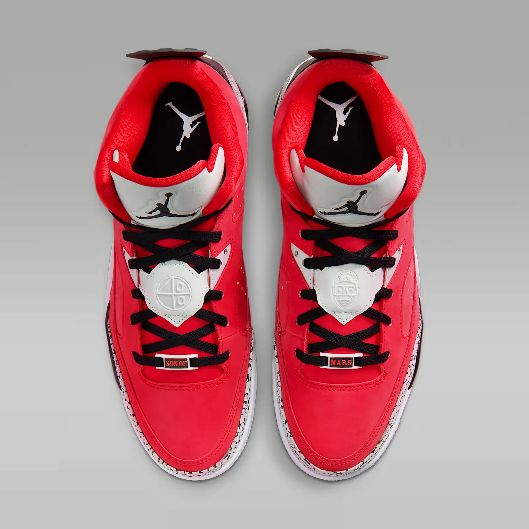 000000_Jordan-Son-of-Mars-Low_Fire-Red-Cement_580603-600_img3