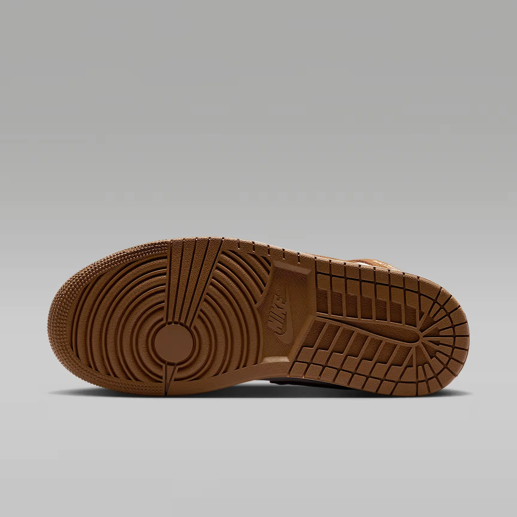 000000_Air-Jordan-1-Mid-WMNS_Light-British-Tan-Chalk_BQ6472-203_img1