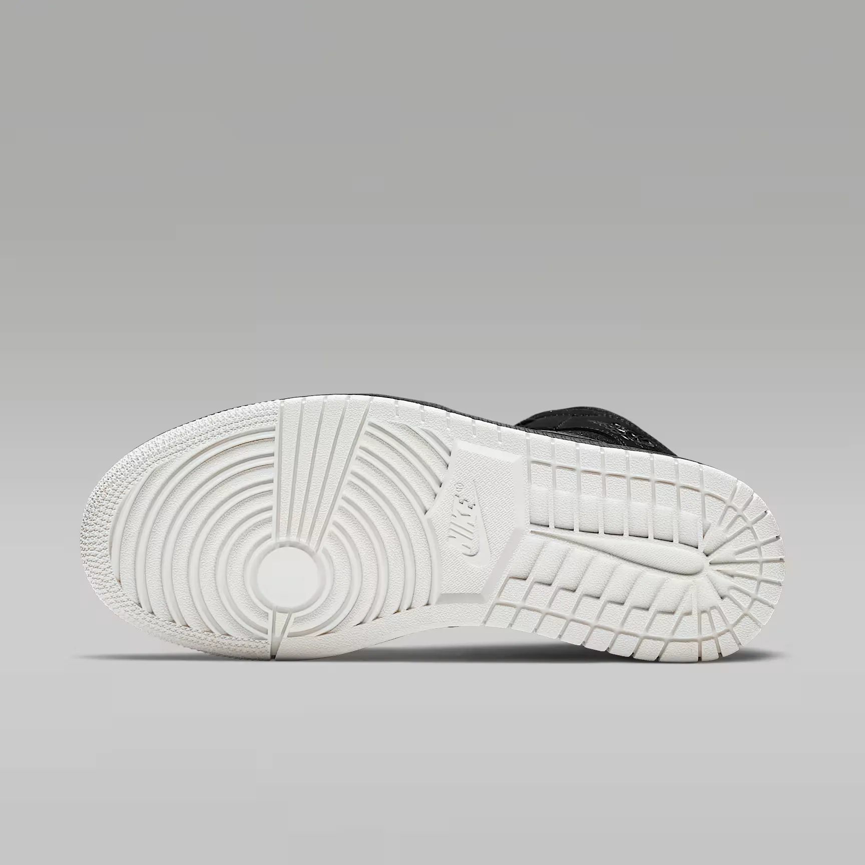 000000_Air-Jordan-1-Mid-WMNS_Black-Glitter_BQ6472-001_img1
