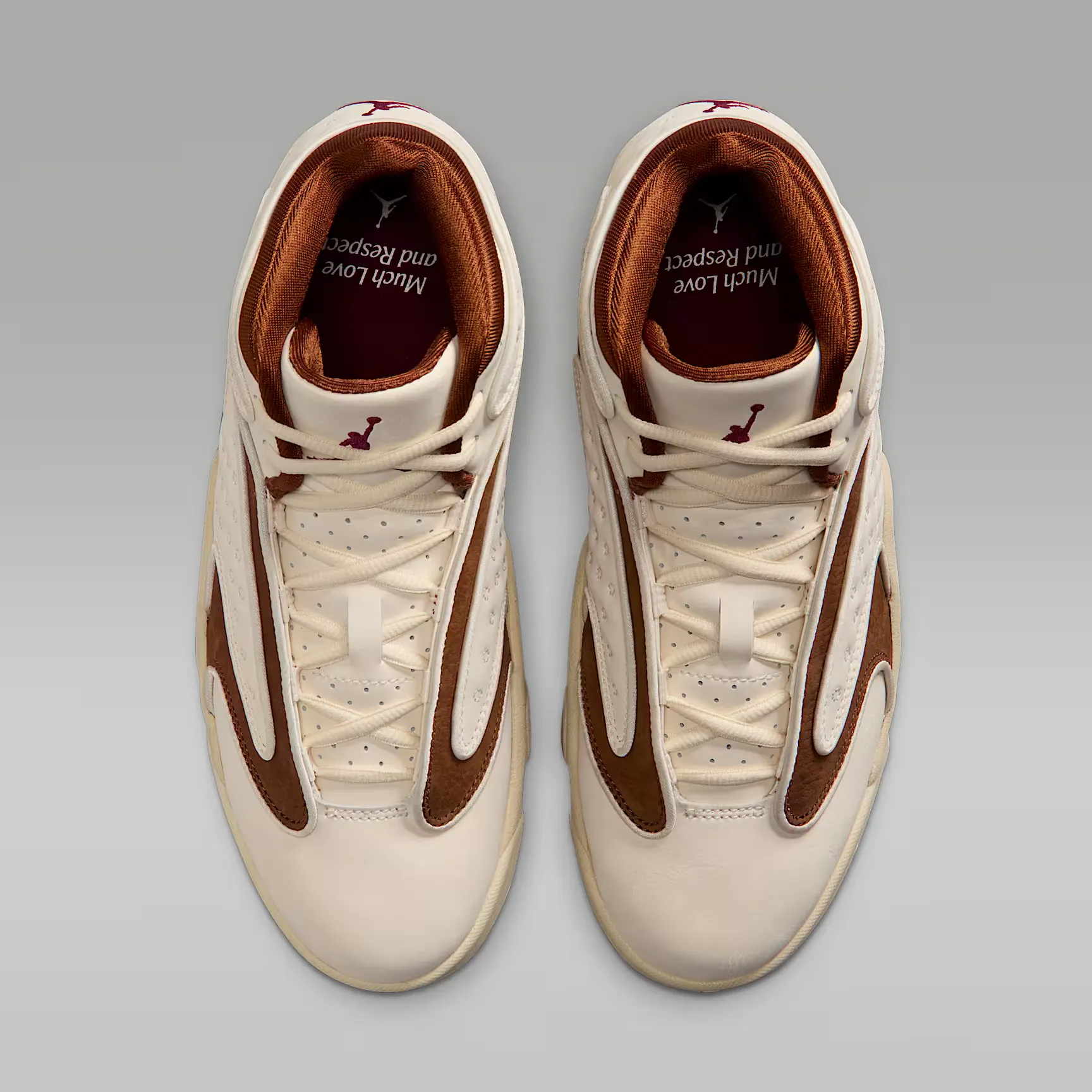 000000_Air-Jordan-OG-WMNS_Pale-Ivory-Light-British-Tan_CW0907-104_img3