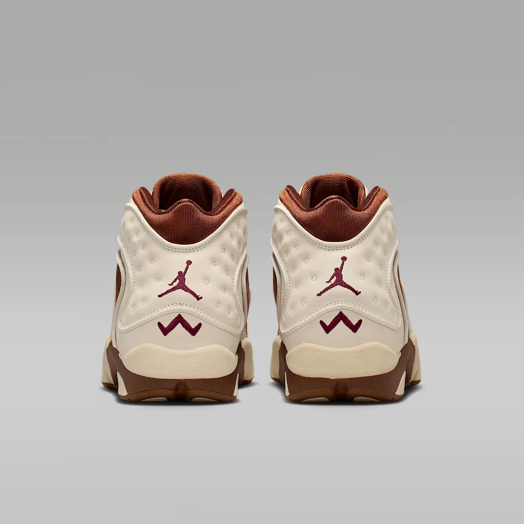 000000_Air-Jordan-OG-WMNS_Pale-Ivory-Light-British-Tan_CW0907-104_img5