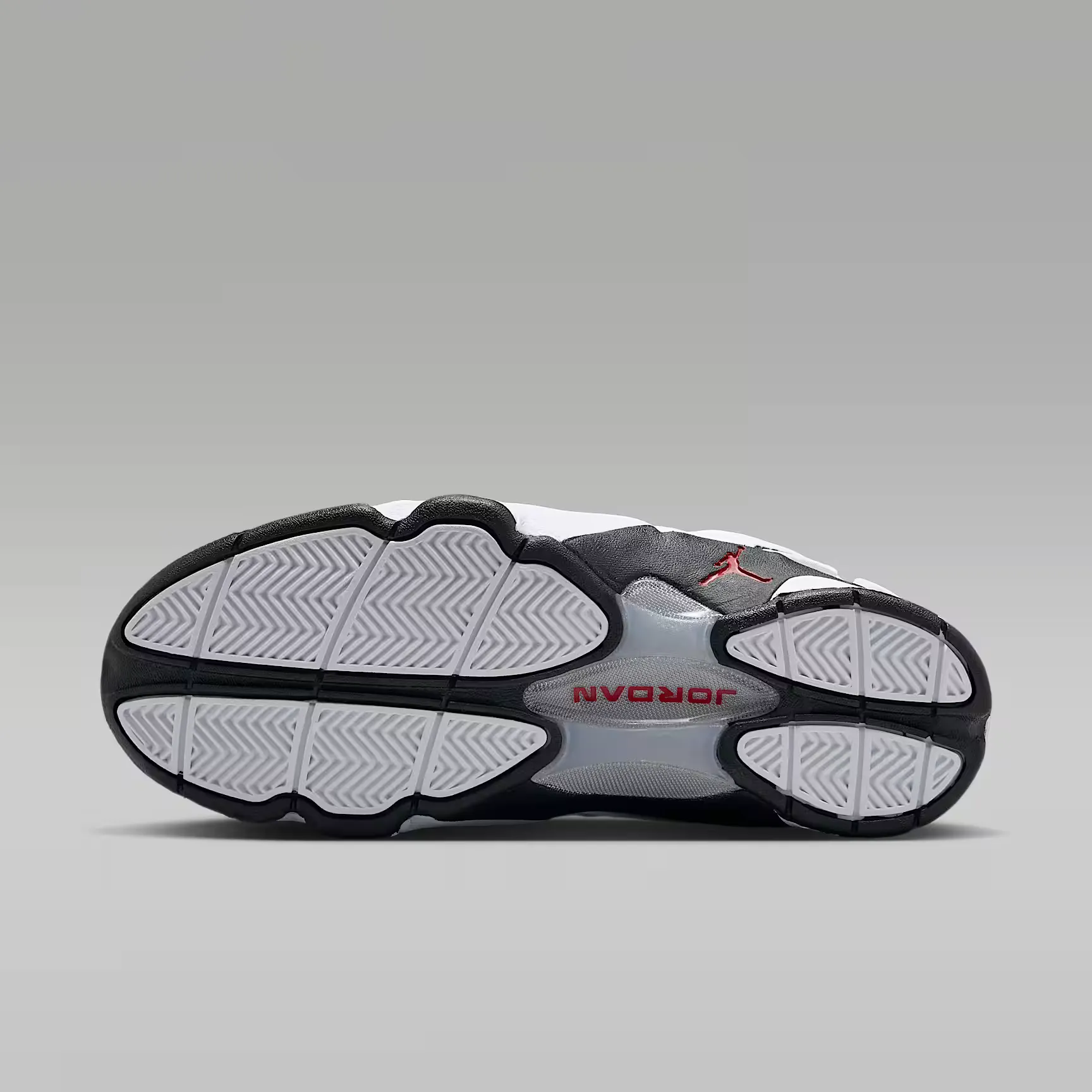 000000_Air-Jordan-OG-WMNS_White-Black_CW0907-103_img1