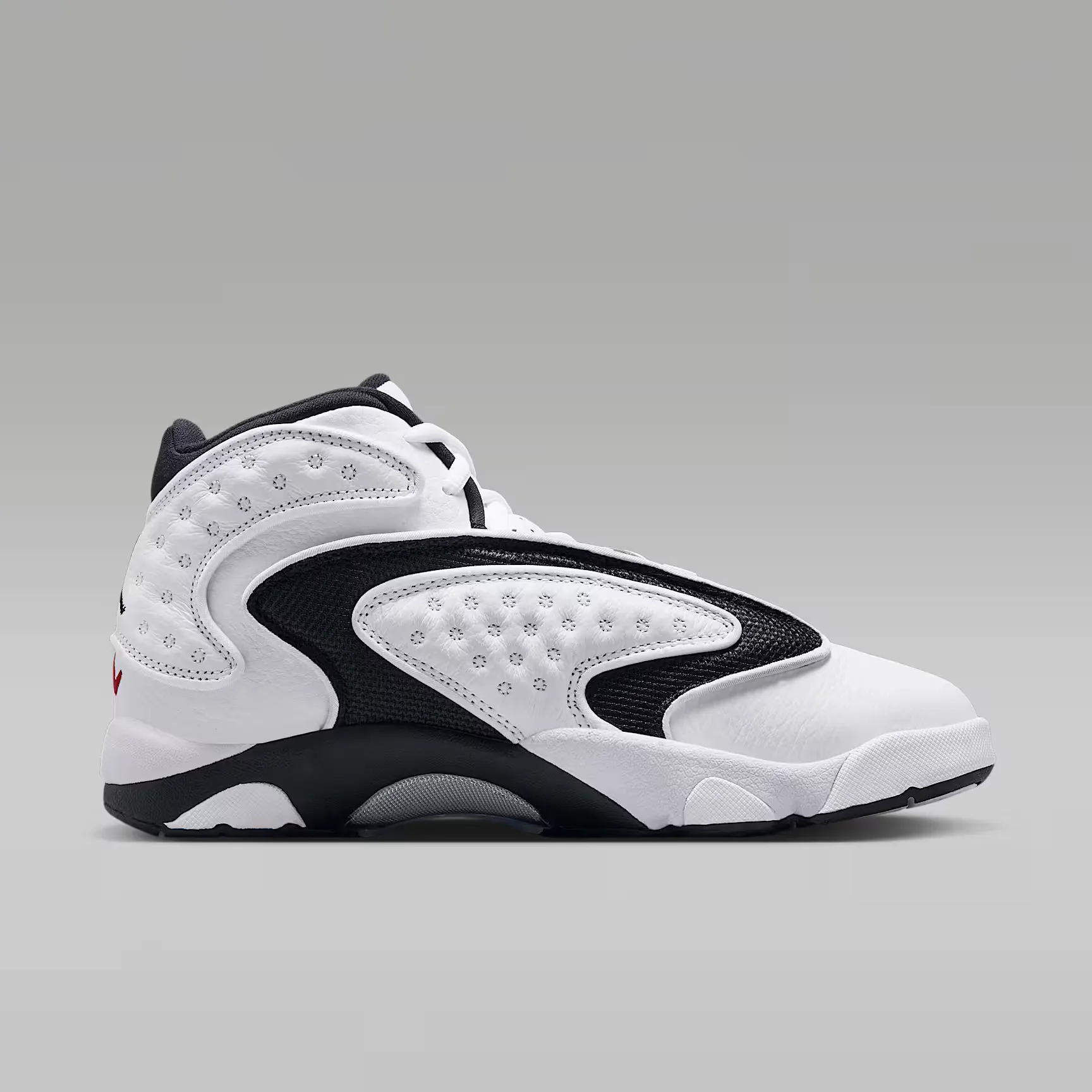000000_Air-Jordan-OG-WMNS_White-Black_CW0907-103_img2