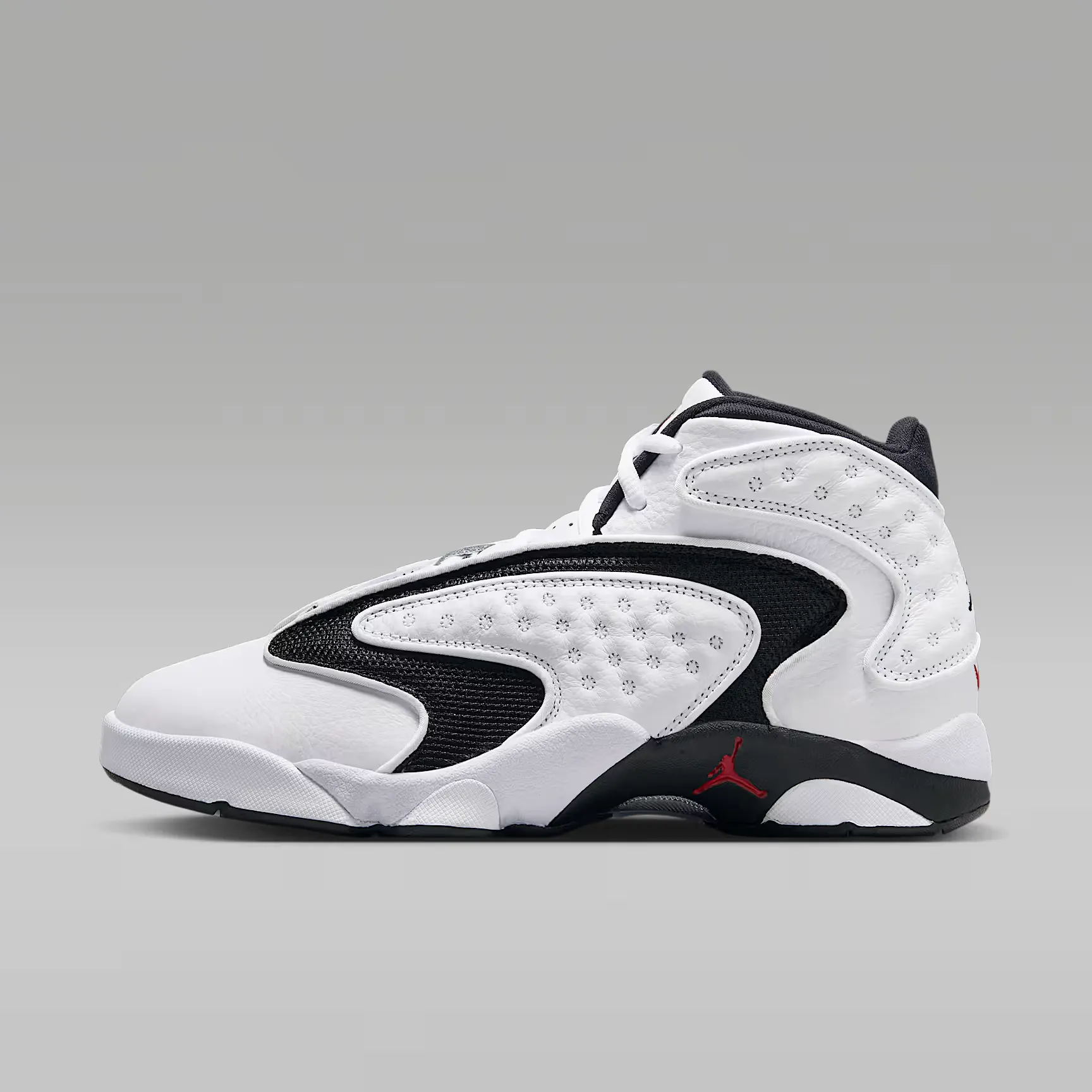 000000_Air-Jordan-OG-WMNS_White-Black_CW0907-103_img0