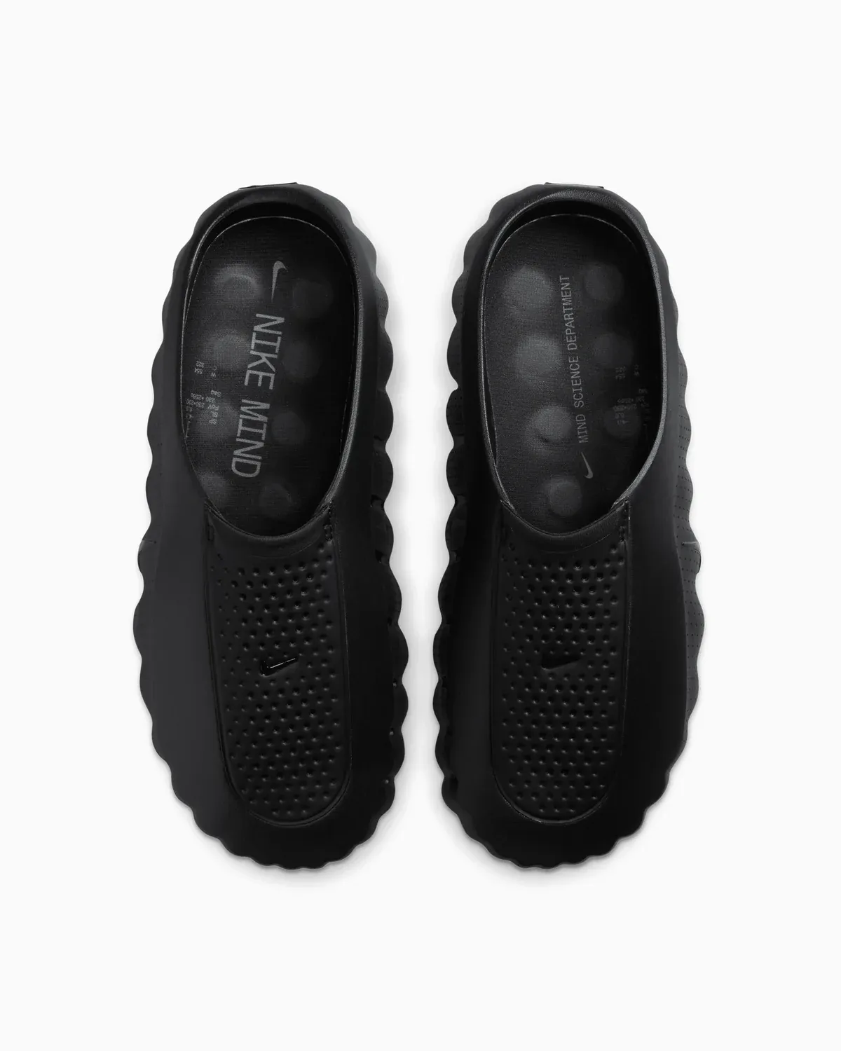 000000_Nike-Mind-001_Triple-Black_HQ4307-005_img3