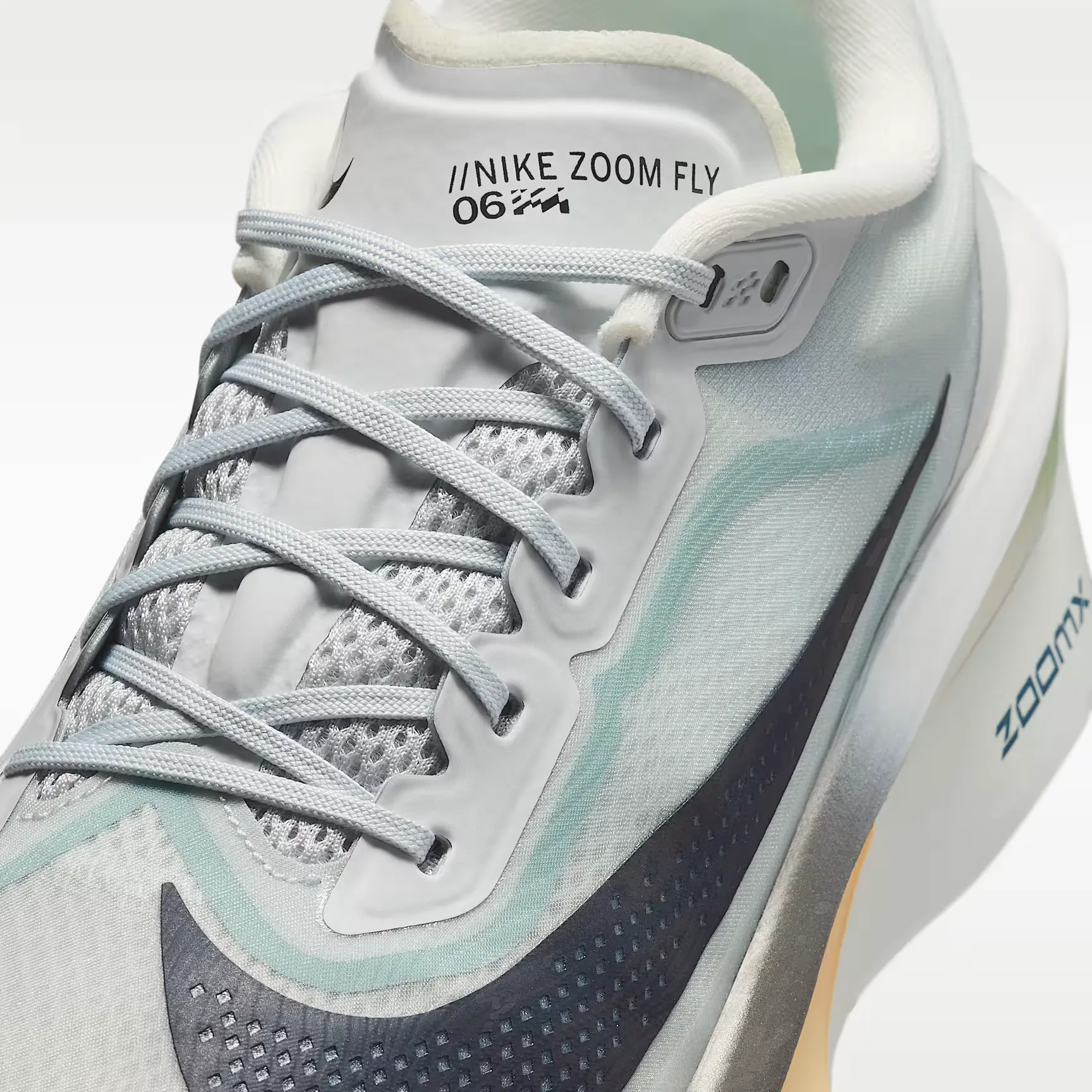 000000_Nike-Zoom-Fly-6_Pure-Platinum-Dark-Obsidian_FN8454-006_img6