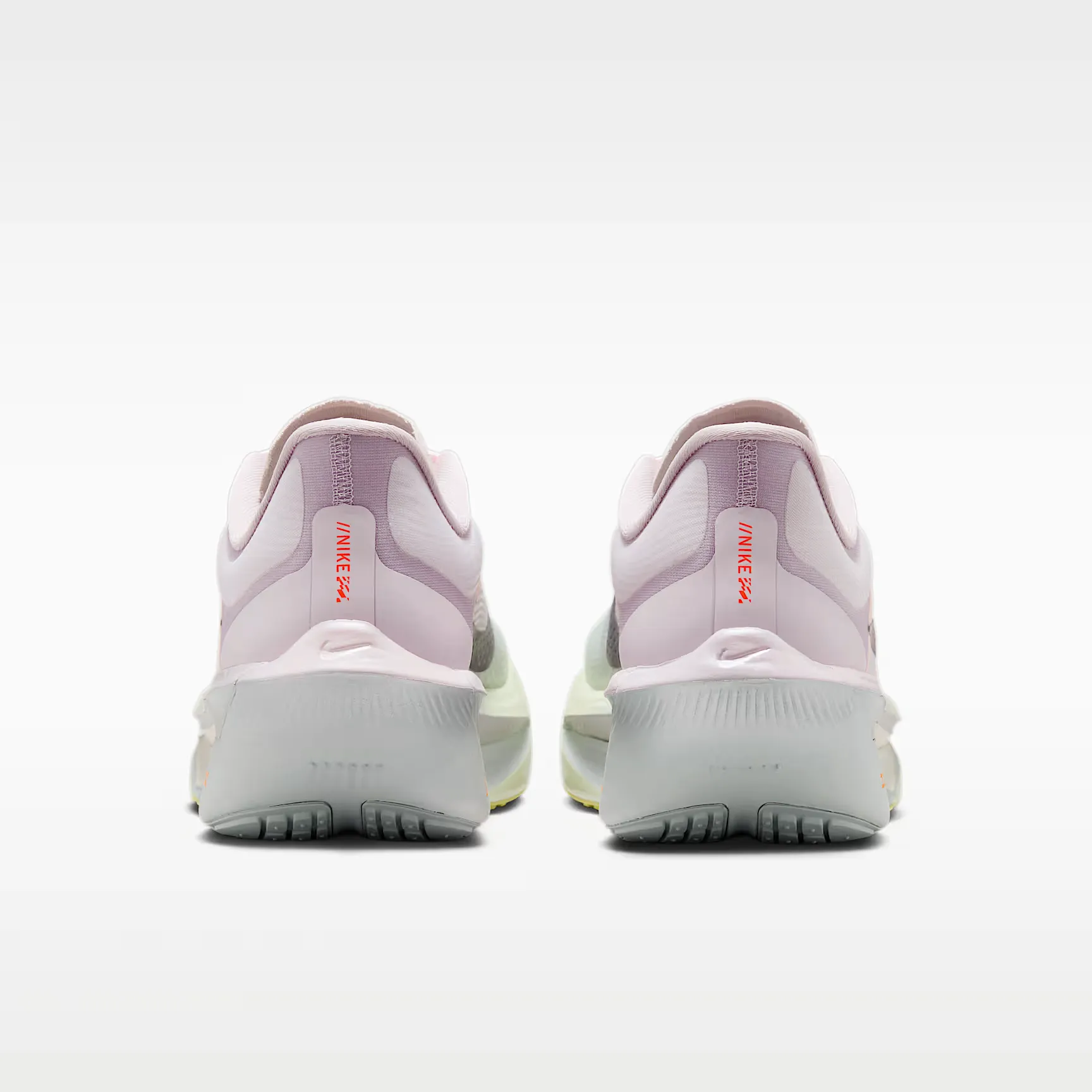 000000_Nike-Zoom-Fly-6-WMNS_Bleached-Lilac-Purple-Dynasty_FN8455-500_img5