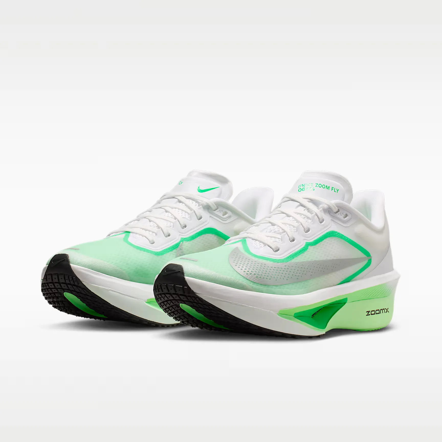 000000_Nike-Zoom-Fly-6-WMNS_White-Metallic-Silver-Illusion-Green_FN8455-107_img4