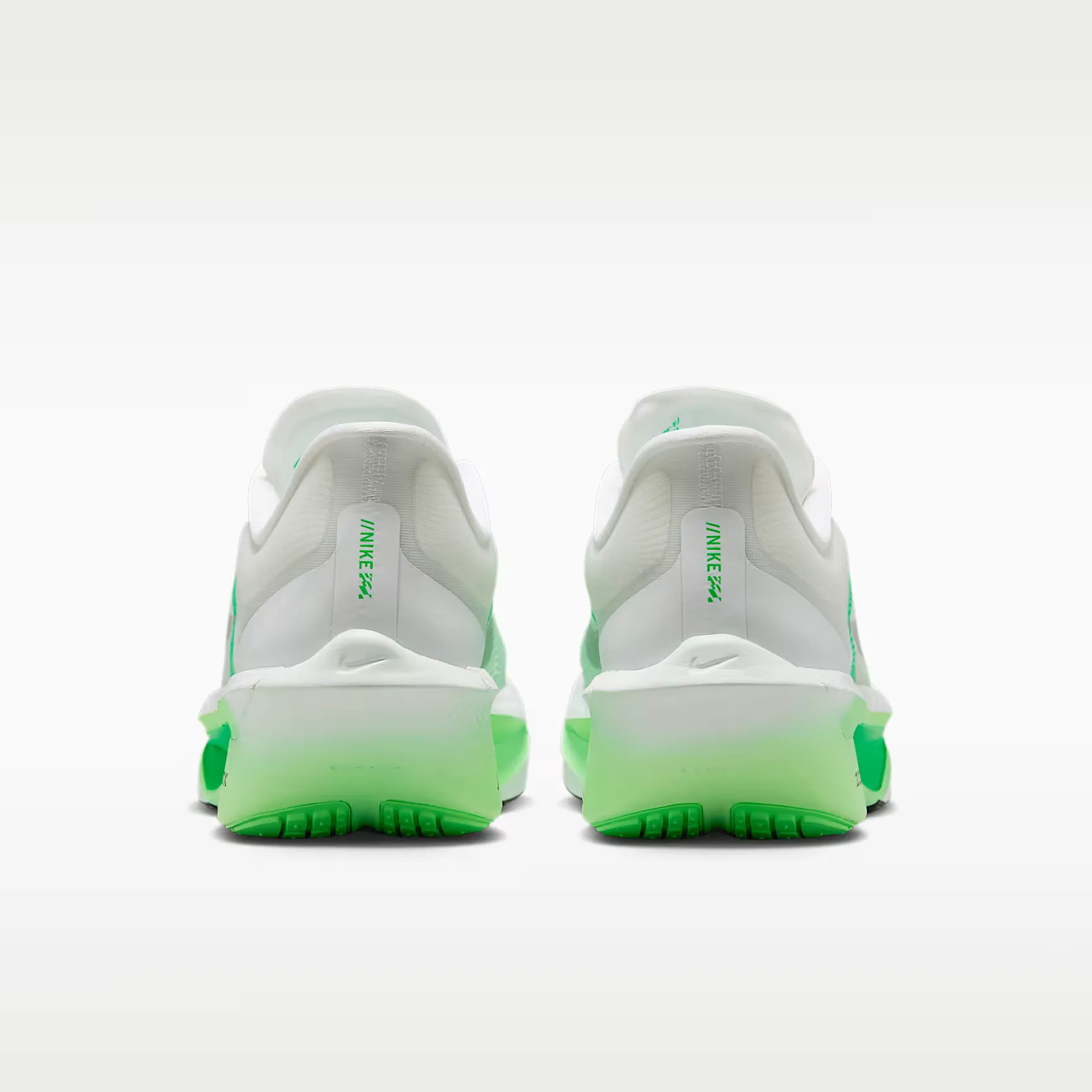 000000_Nike-Zoom-Fly-6-WMNS_White-Metallic-Silver-Illusion-Green_FN8455-107_img5
