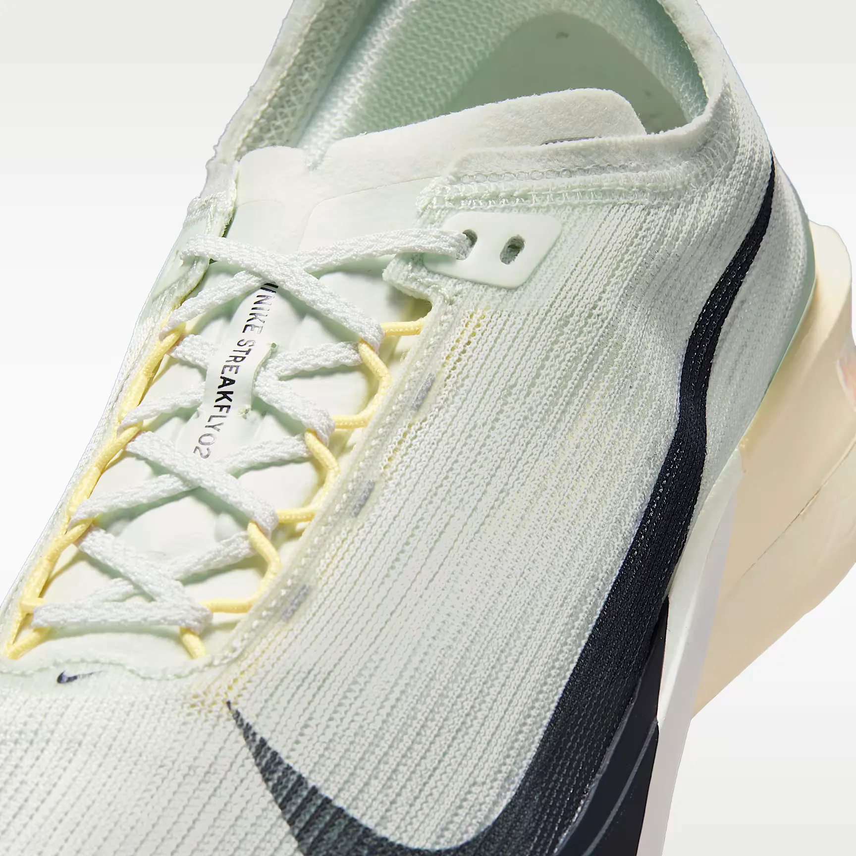 000000_Nike-ZoomX-Streakfly-2_Spruce-Aura-Dark-Obsidian_HF6416-003_img6