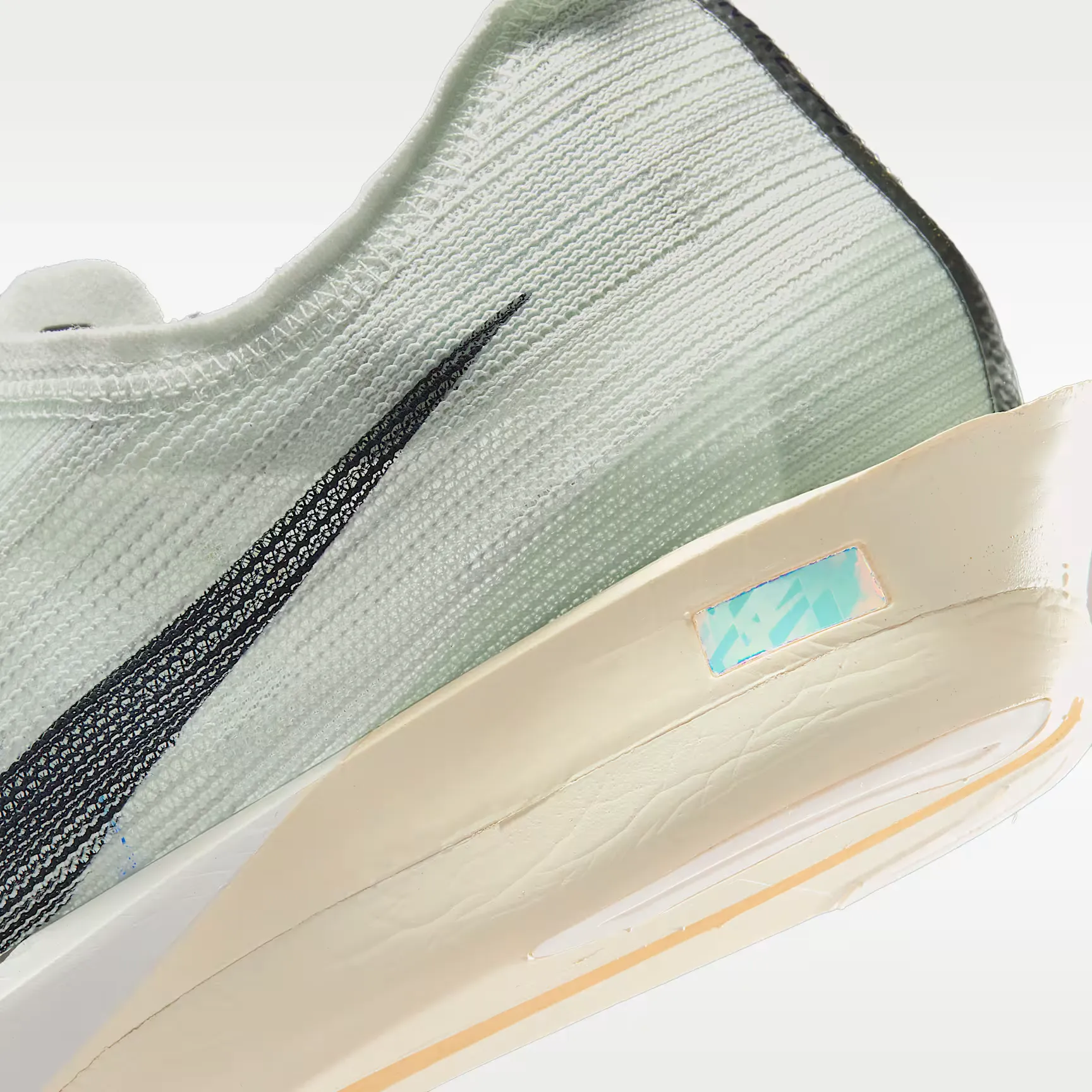 000000_Nike-ZoomX-Streakfly-2_Spruce-Aura-Dark-Obsidian_HF6416-003_img7