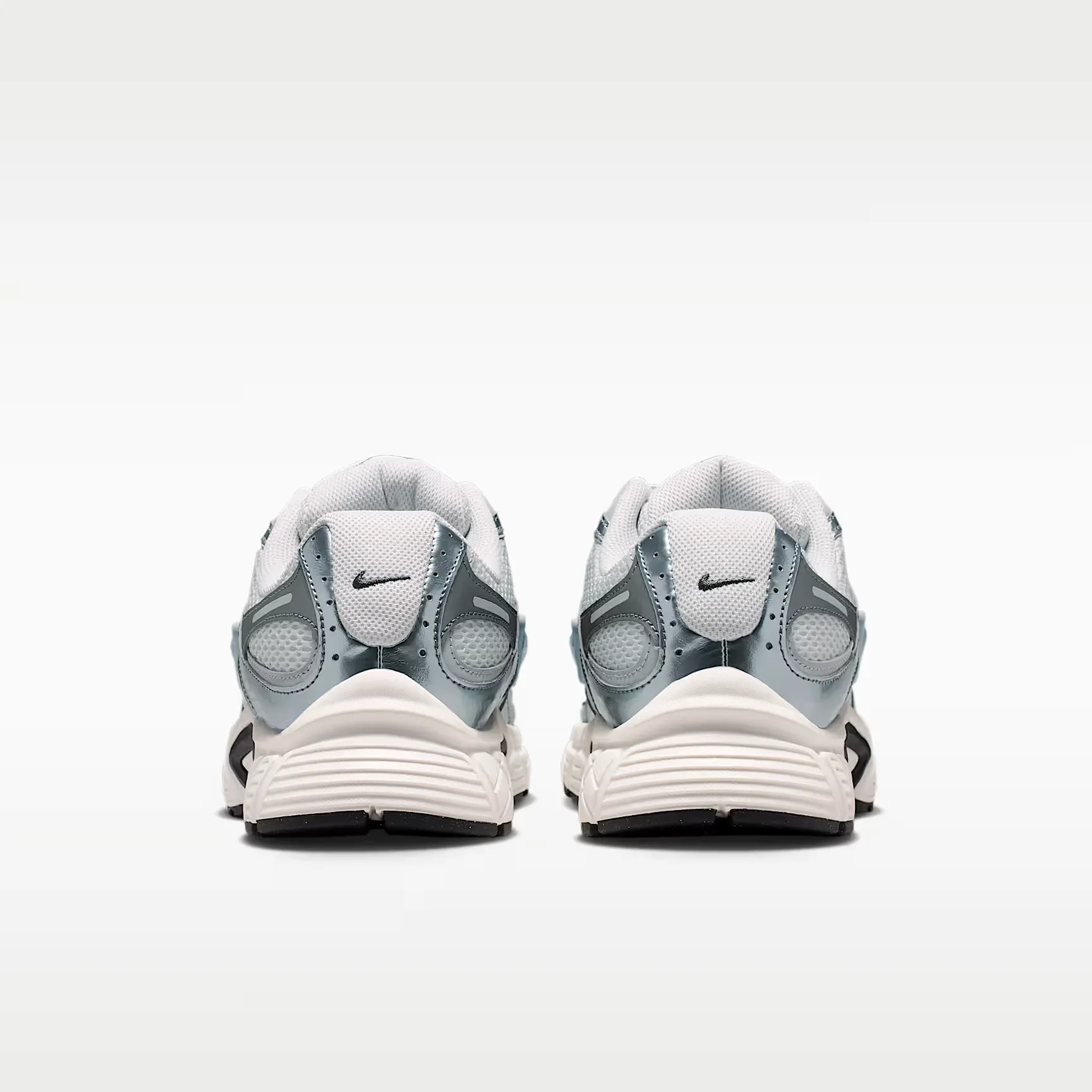 000000_Nike-V5-RNR_Photon-Dust-Smoke-Grey_HJ5228-014_img5