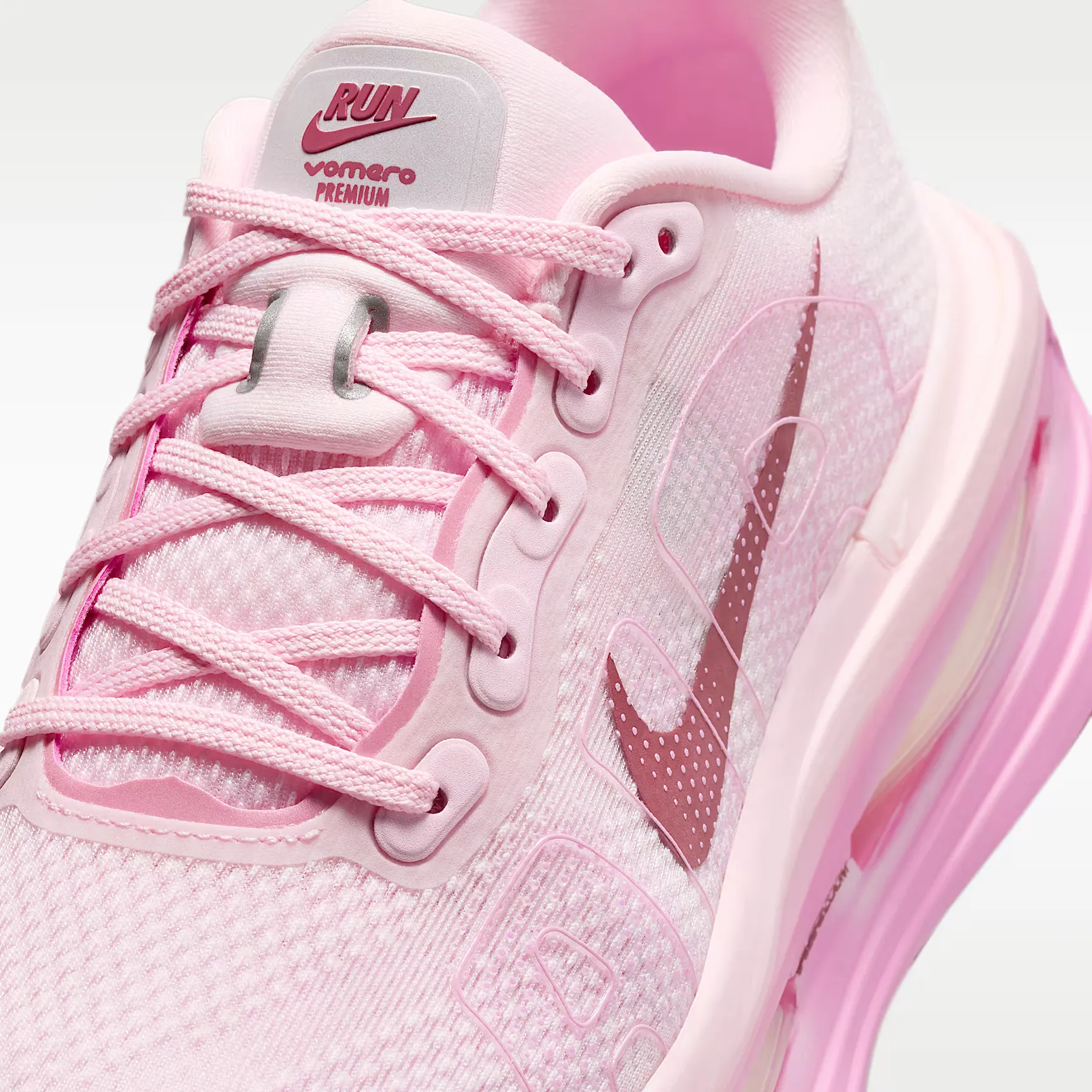 000000_Nike-Vomero-Premium-WMNS_Pink-Foam_HM5973-600_img6