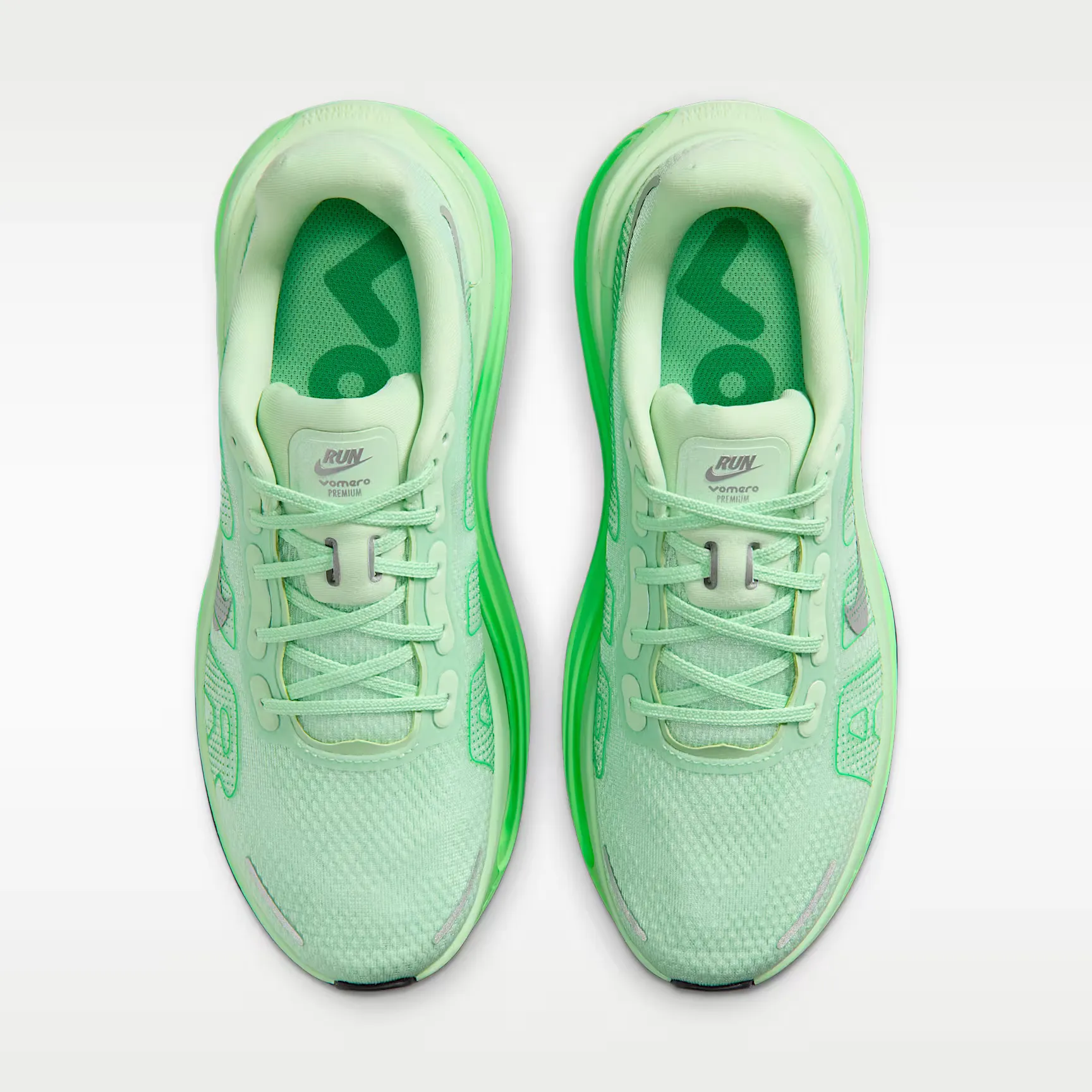 000000_Nike-Vomero-Premium-WMNS_Cucumber-Calm_HM5973-302_img3