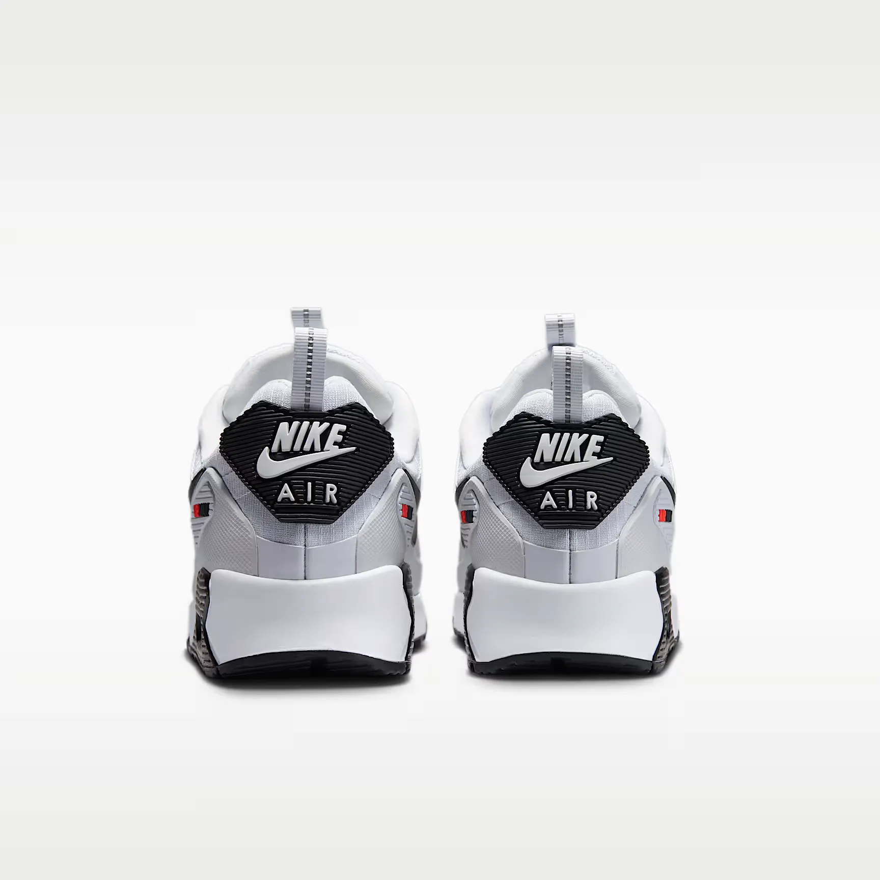 000000_Nike-Air-Max-90-Drift_Pure-Platinum-Bright-Crimson_IV5758-043_img5