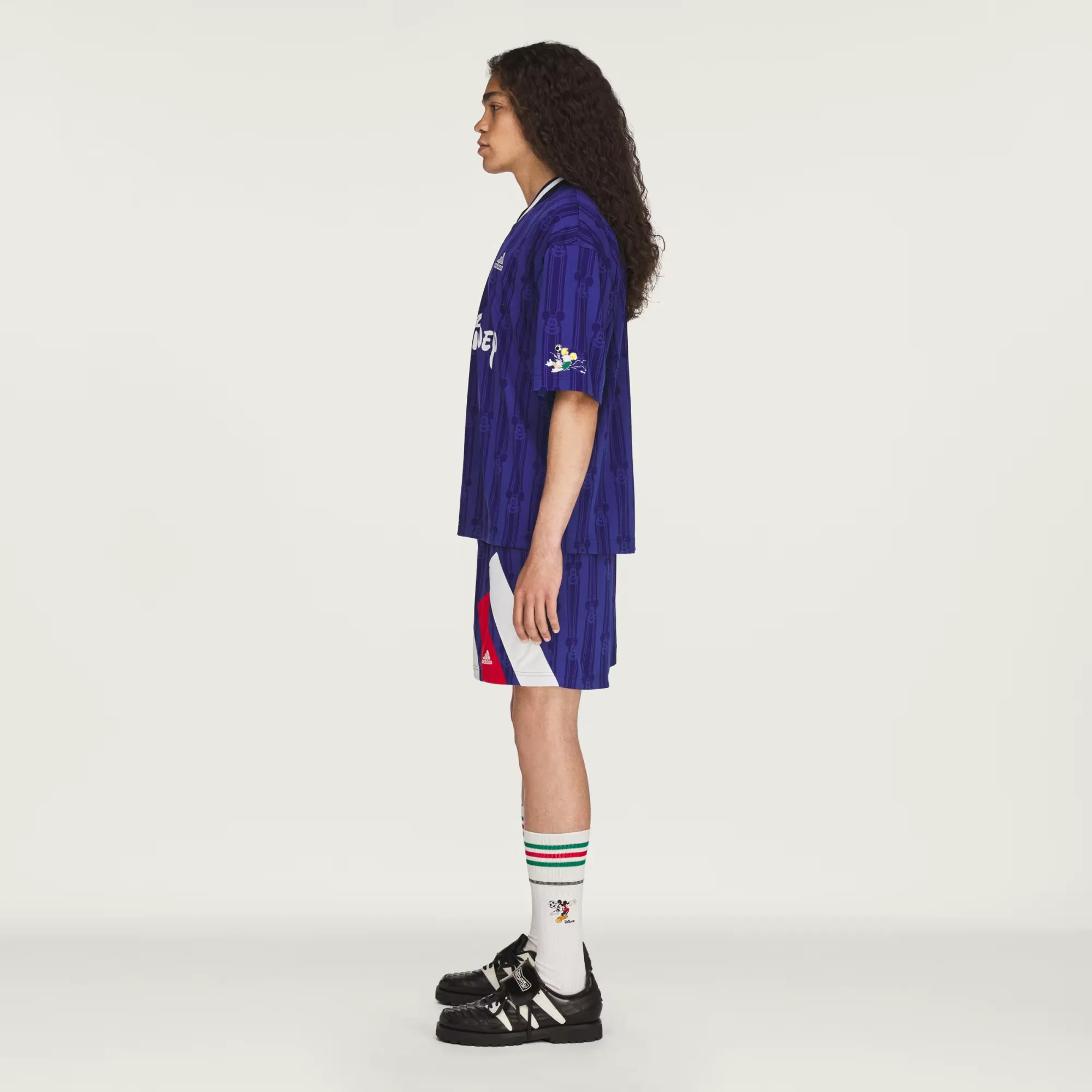 000000_Brain-Dead-x-Disney-x-adidas-Football-Jersey_Victory-Blue_KR5194_img1