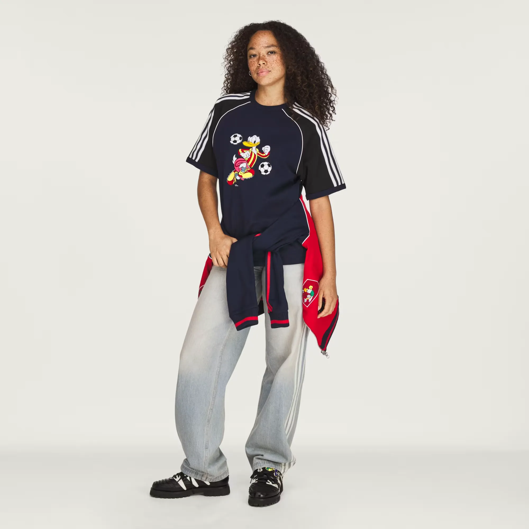 000000_Brain-Dead-x-adidas-Disney-T-Shirt_Collegiate-Navy_KR5173_img6