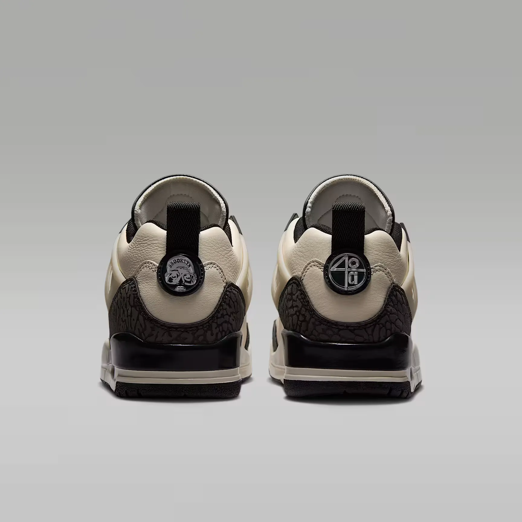 000000_Jordan-Spizike-Low-WMNS_Chalk-Off-Noir_IR1836-102_img5