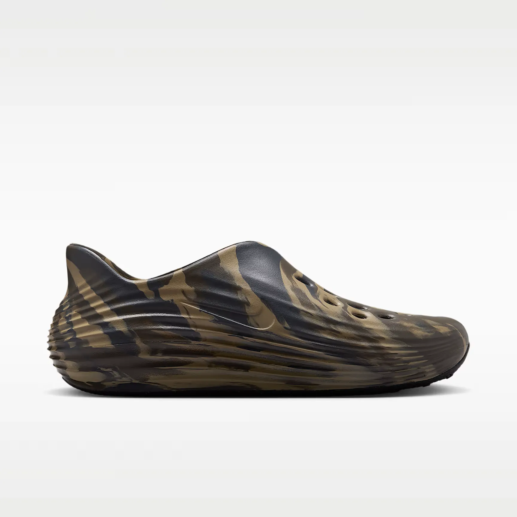 000000_Nike-ReactX-Rejuven8_Filbert-Camo_IR0291-200_img2