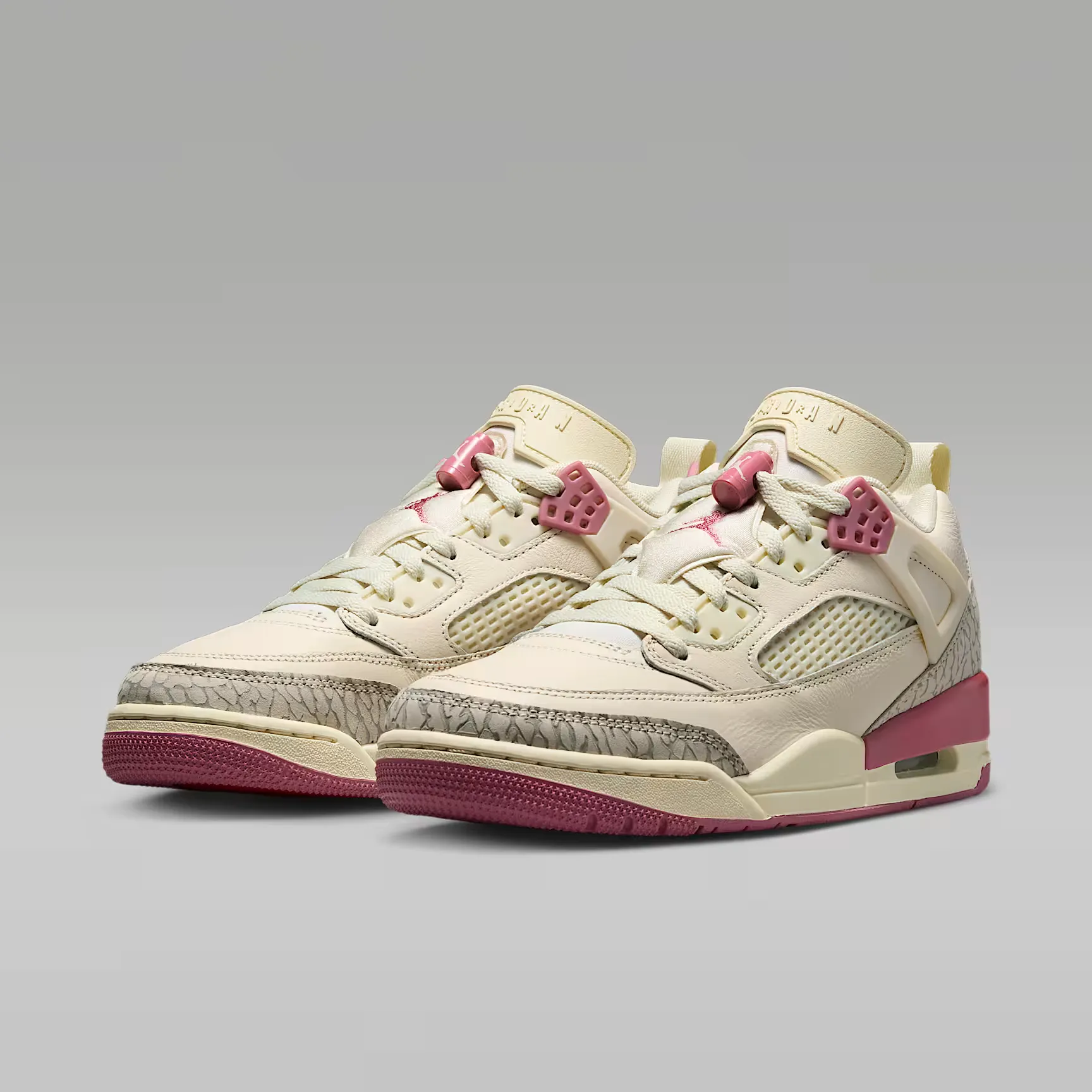 000000_Jordan-Spizike-Low-WMNS_Pale-Ivory-Desert-Berry_IR1836-103_img4