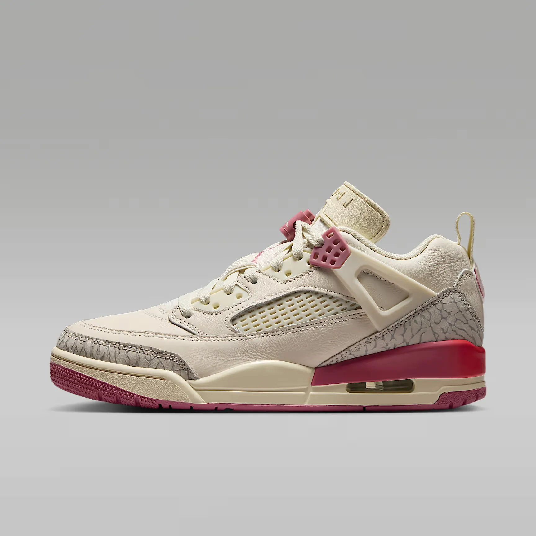 000000_Jordan-Spizike-Low-WMNS_Pale-Ivory-Desert-Berry_IR1836-103_img0