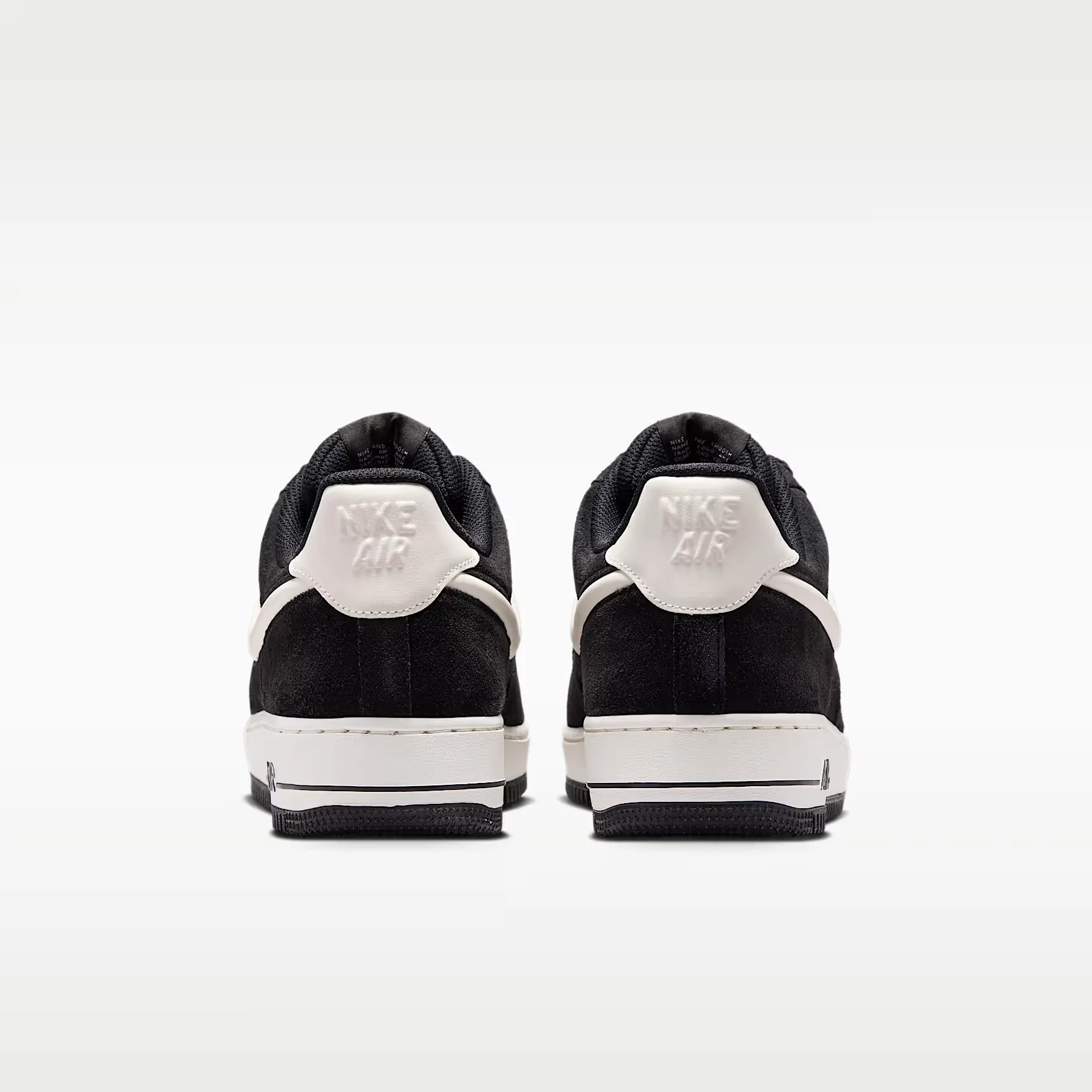 000000_Nike-Air-Force-1-'07-LV8_Black-Sail_IU7592-001_img5