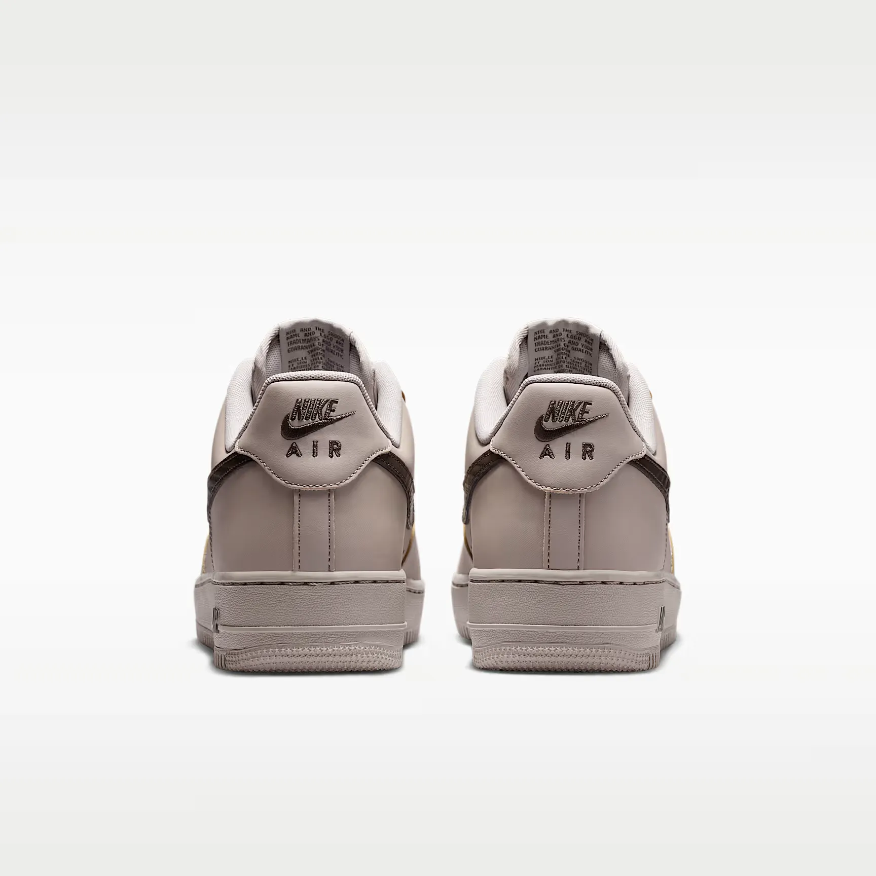 000000_Nike-Air-Force-1-'07_College-Grey-Newsprint_IV5732-002_img5
