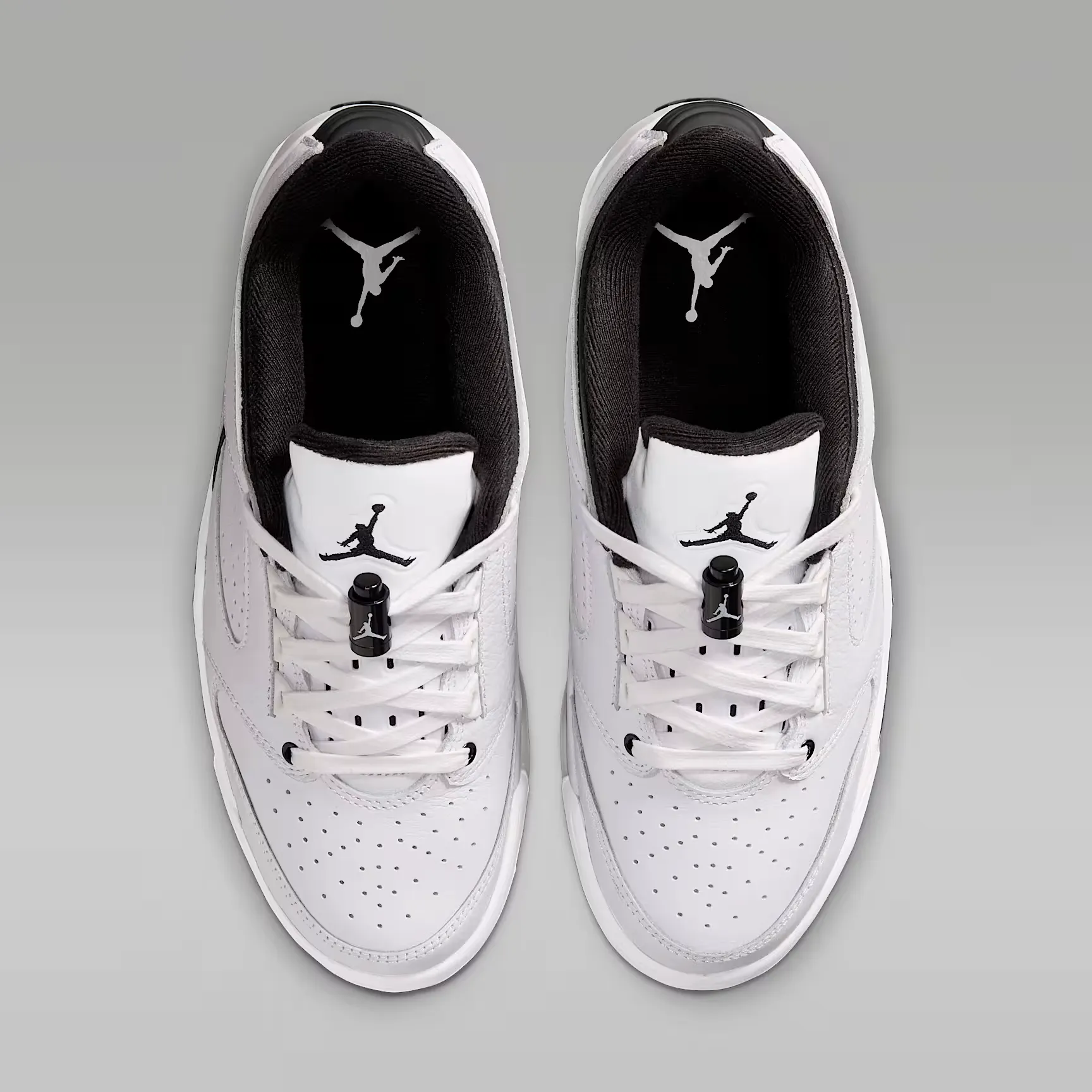 000000_Jordan-Sixty-Plus-Low-WMNS_White-Chalk-Black_IR1847-103_img3