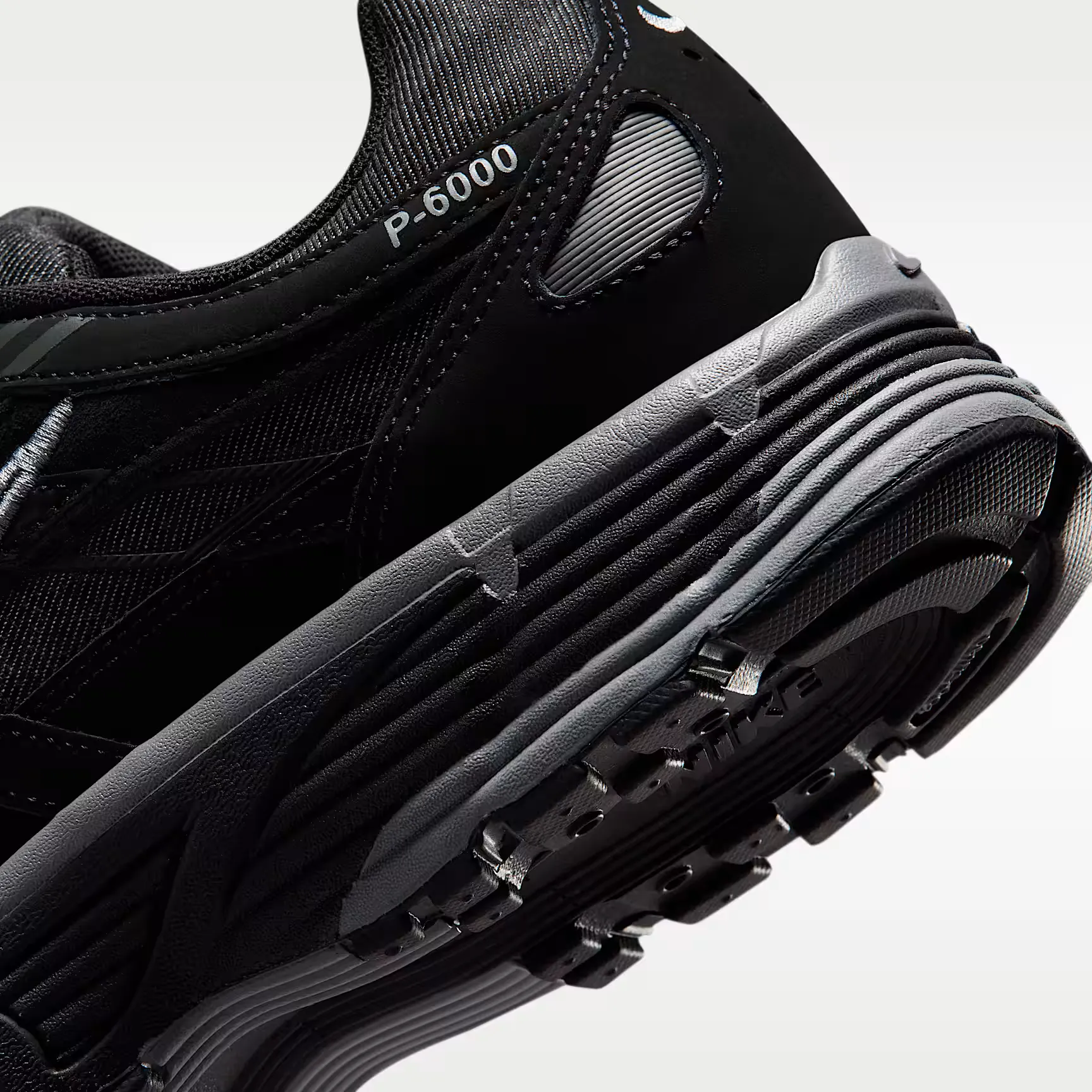 000000_Nike-P-6000_Black-Cool-Grey_IV6029-001_img7