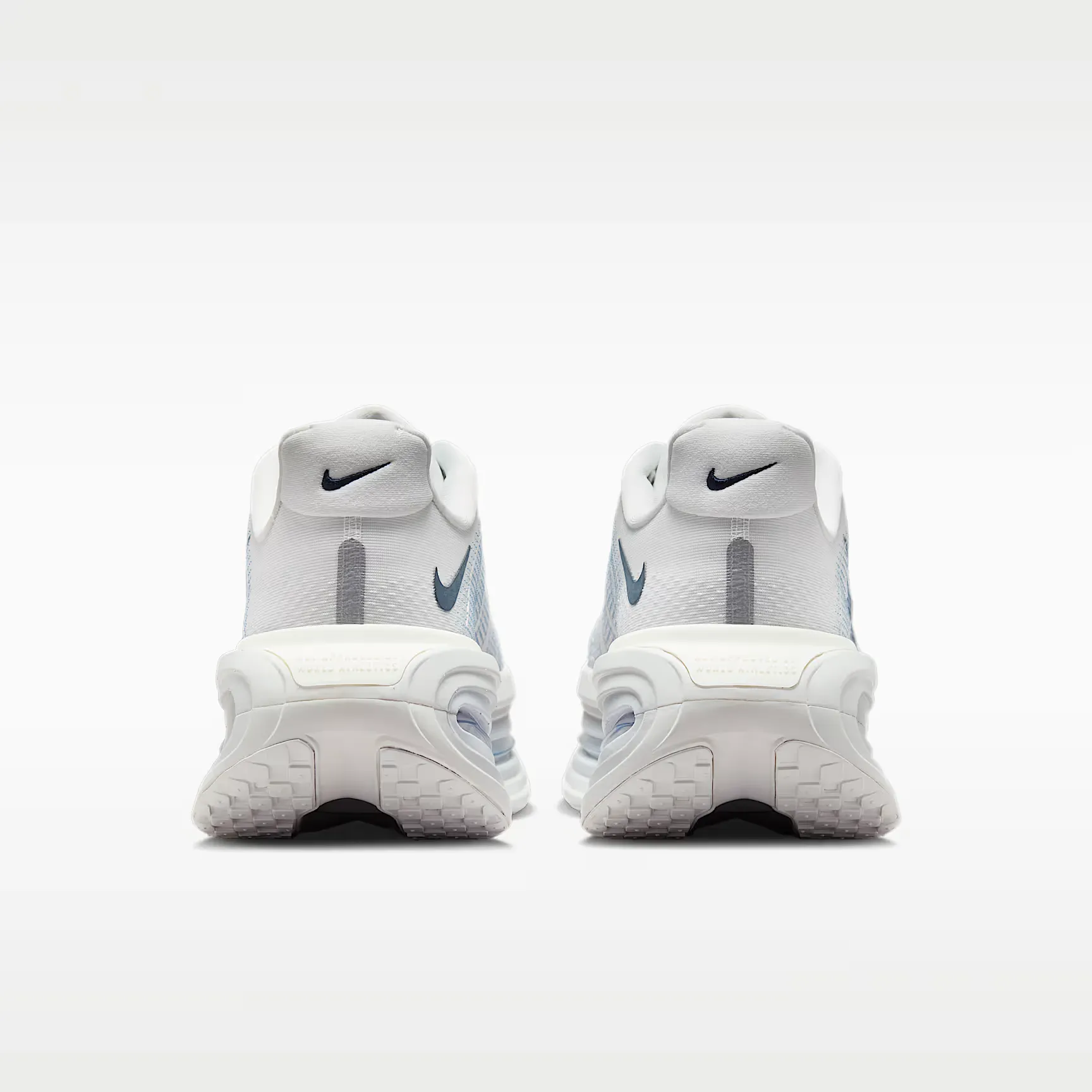 000000_Nike-Vomero-Premium_Off-White-Dark-Obsidian_HQ2050-104_img5