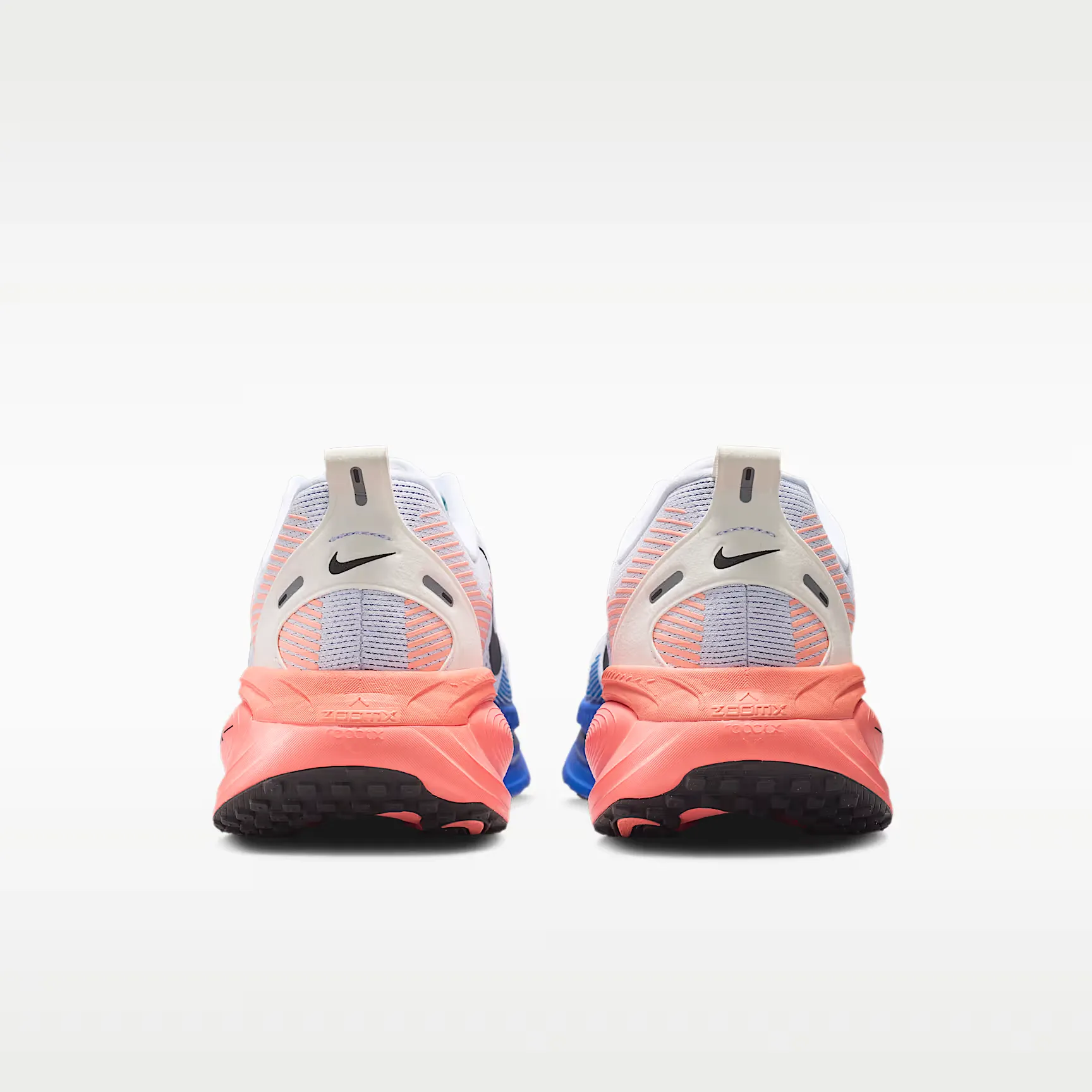 000000_Nike-Vomero-18_White-Racer-Blue-Atomic-Pink_HM6803-114_img5