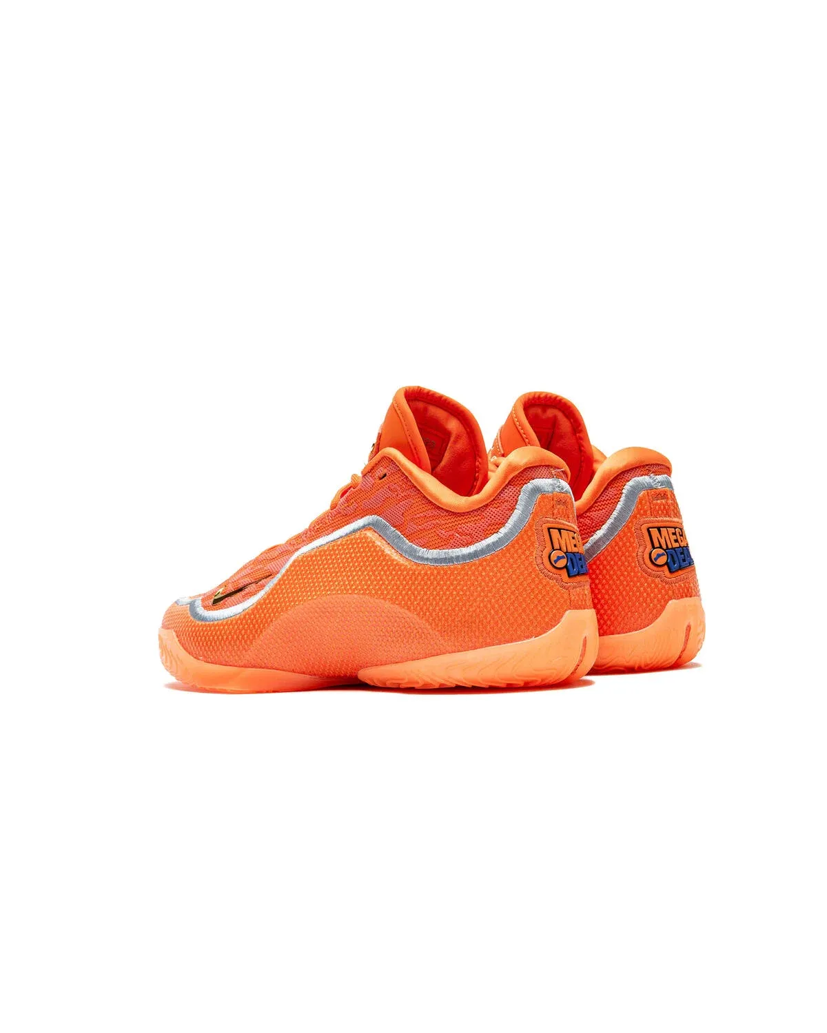 000000_Nike-LeBron-23_Shoe-Bag_IV5647-800_img3