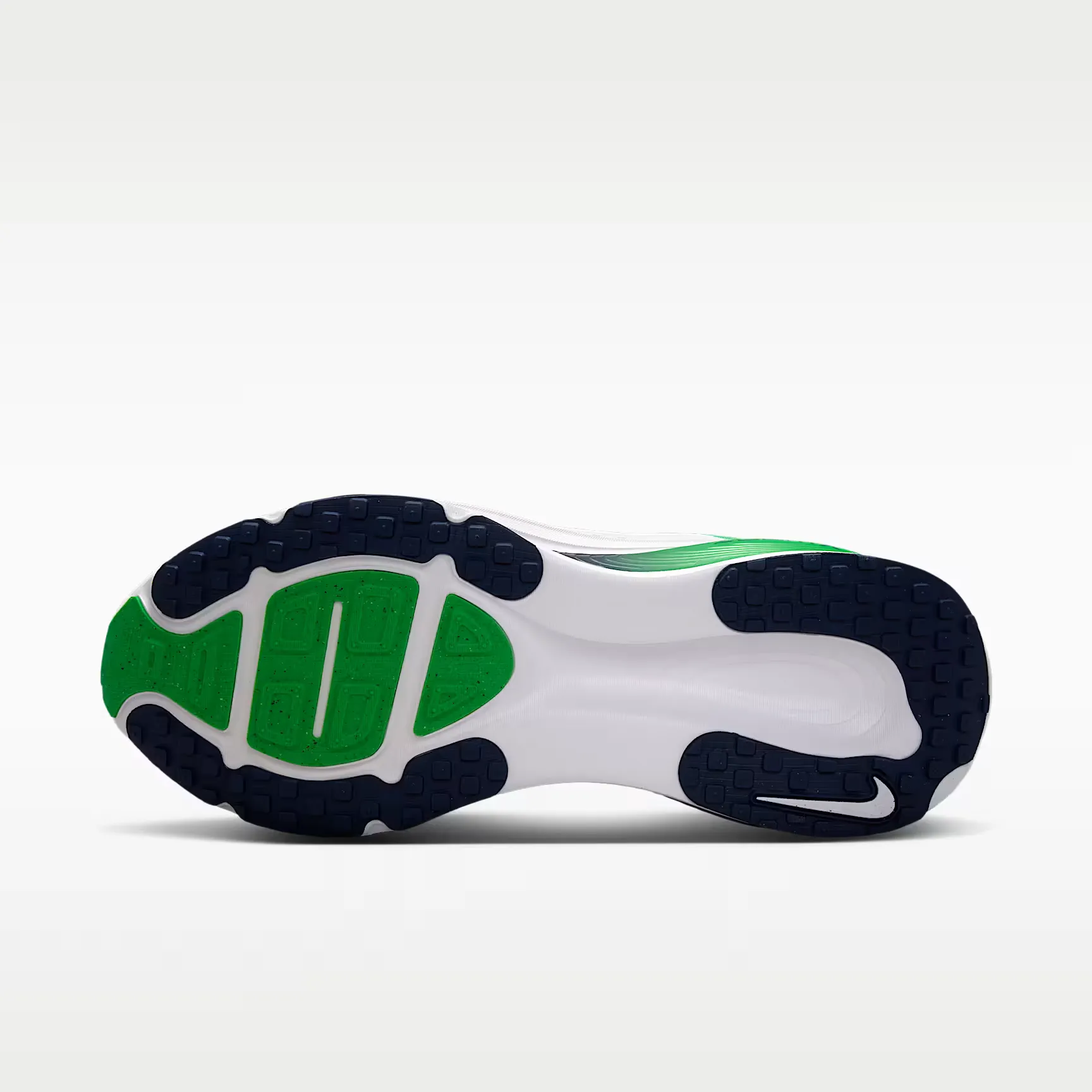 000000_Nike-Vomero-18_White-Green-Spark_HM6803-115_img1