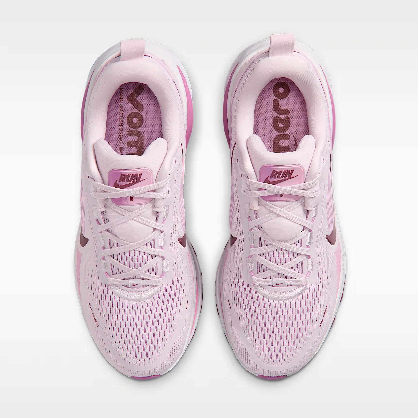 000000_Nike-Vomero-18-WMNS_Bleached-Lilac_HM6804-500_img3
