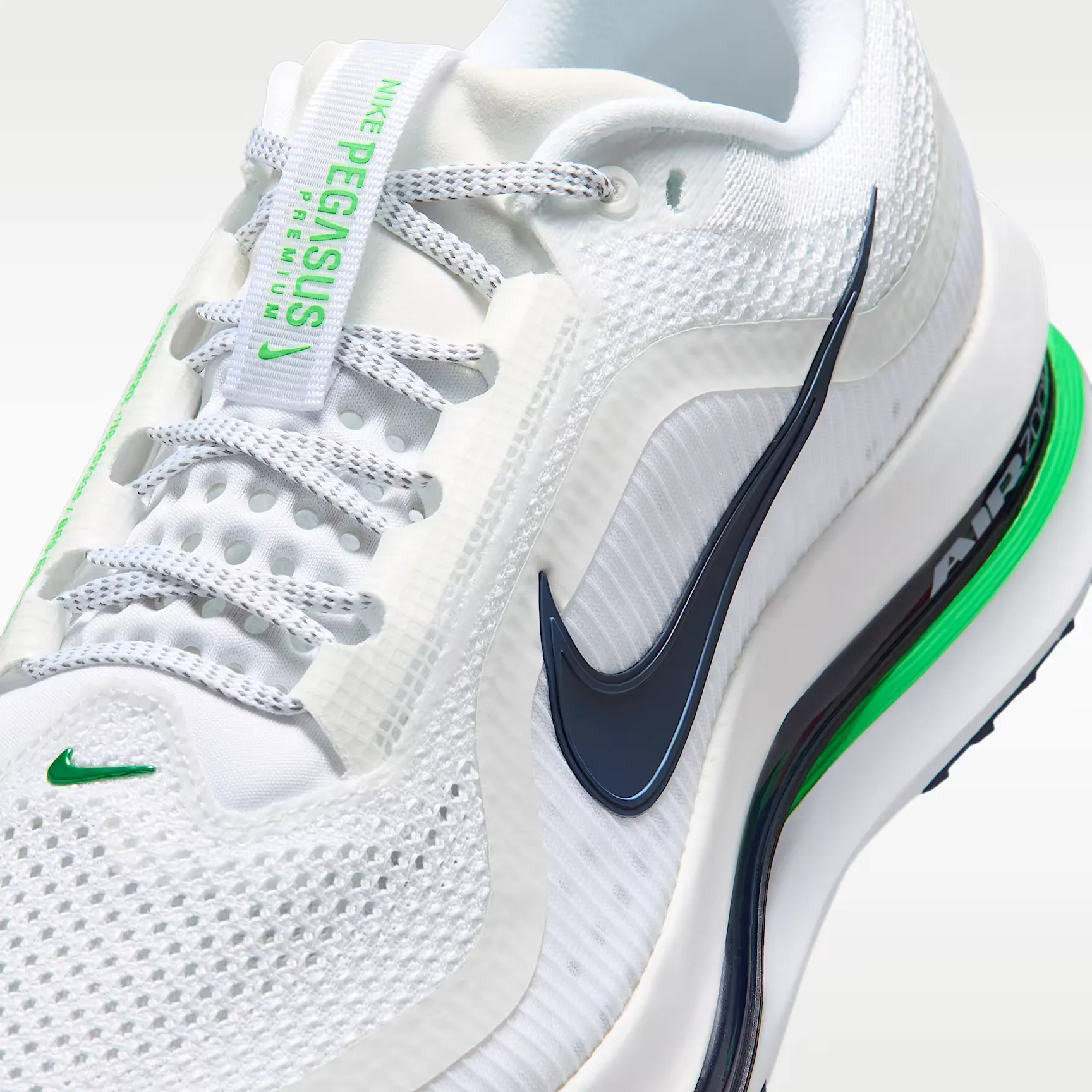 000000_Nike-Pegasus-Premium_Seahawks_HQ2592-110_img6
