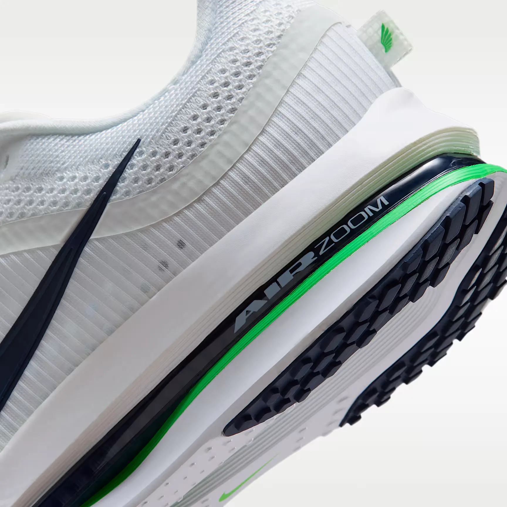 000000_Nike-Pegasus-Premium_Seahawks_HQ2592-110_img7