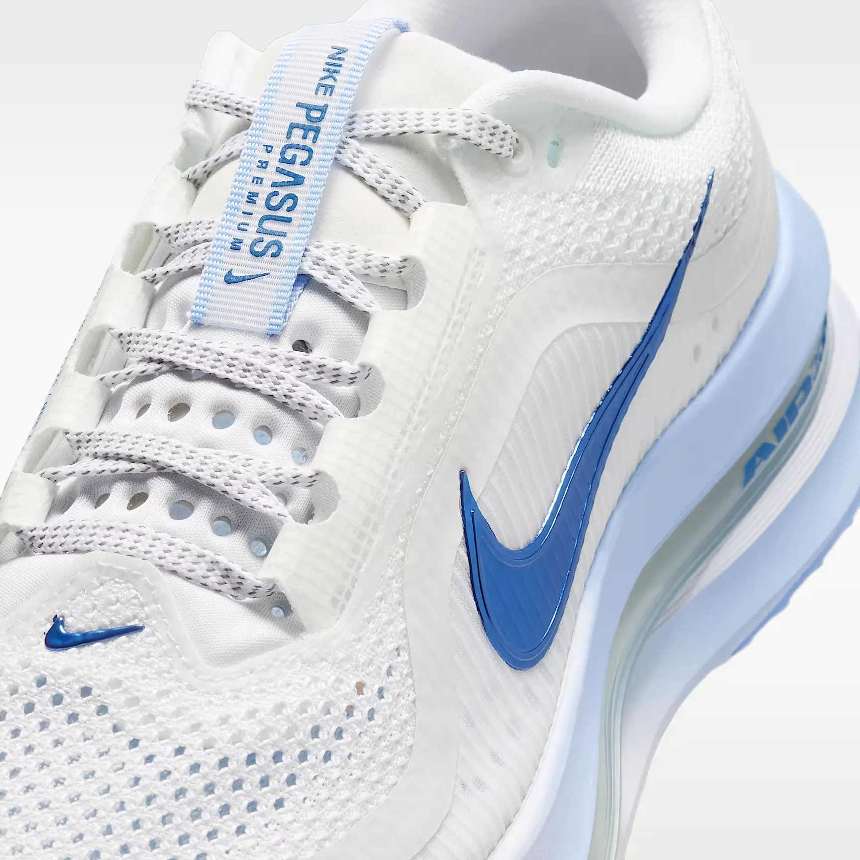 000000_Nike-Pegasus-Premium-WMNS_White-Aluminum_HQ2593-107_img6