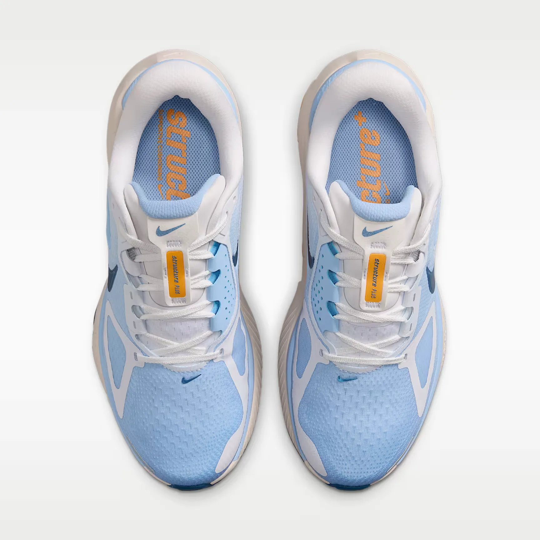 000000_Nike-Structure-Plus-WMNS_Blanc-Aluminum_HQ3049-103_img3