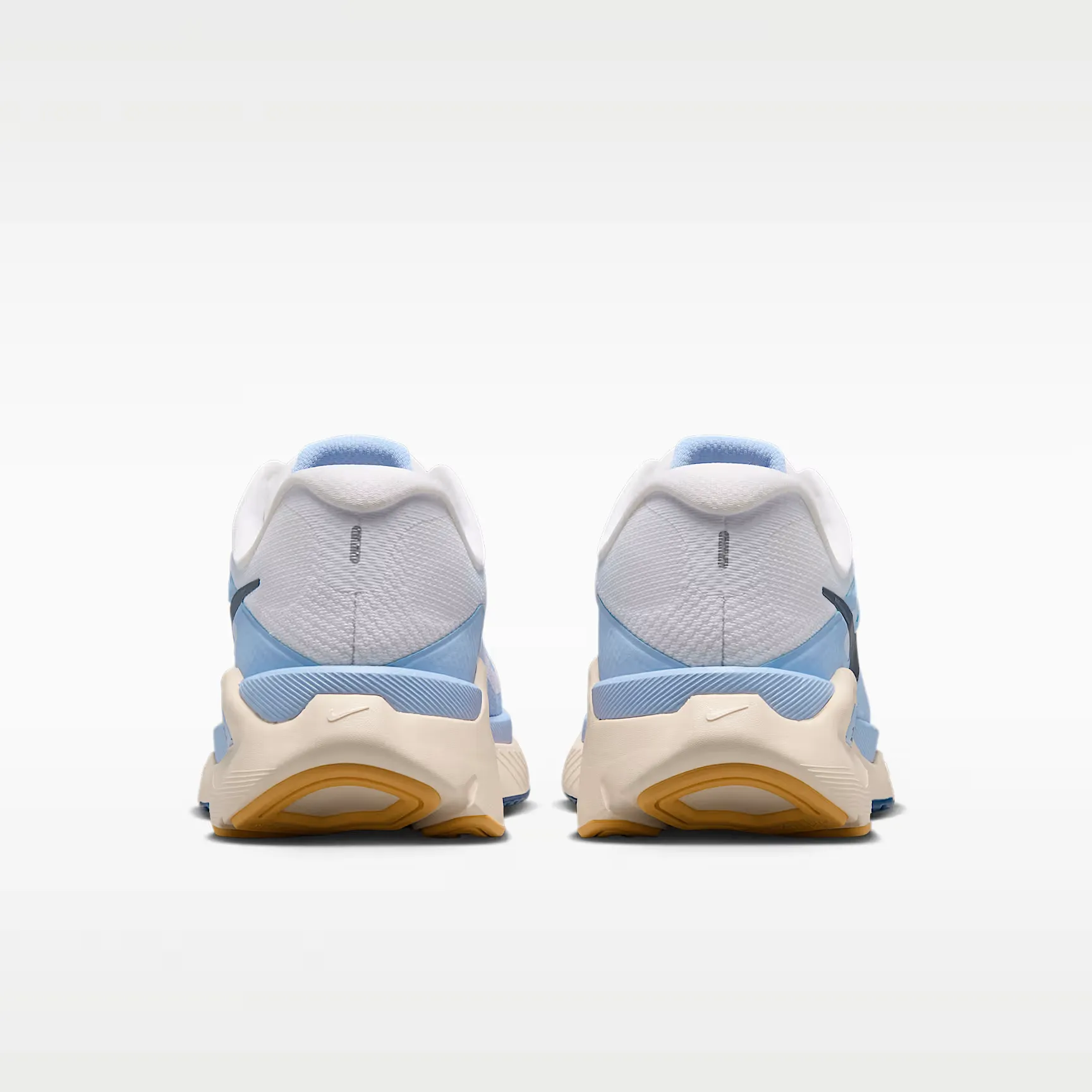 000000_Nike-Structure-Plus-WMNS_Blanc-Aluminum_HQ3049-103_img5