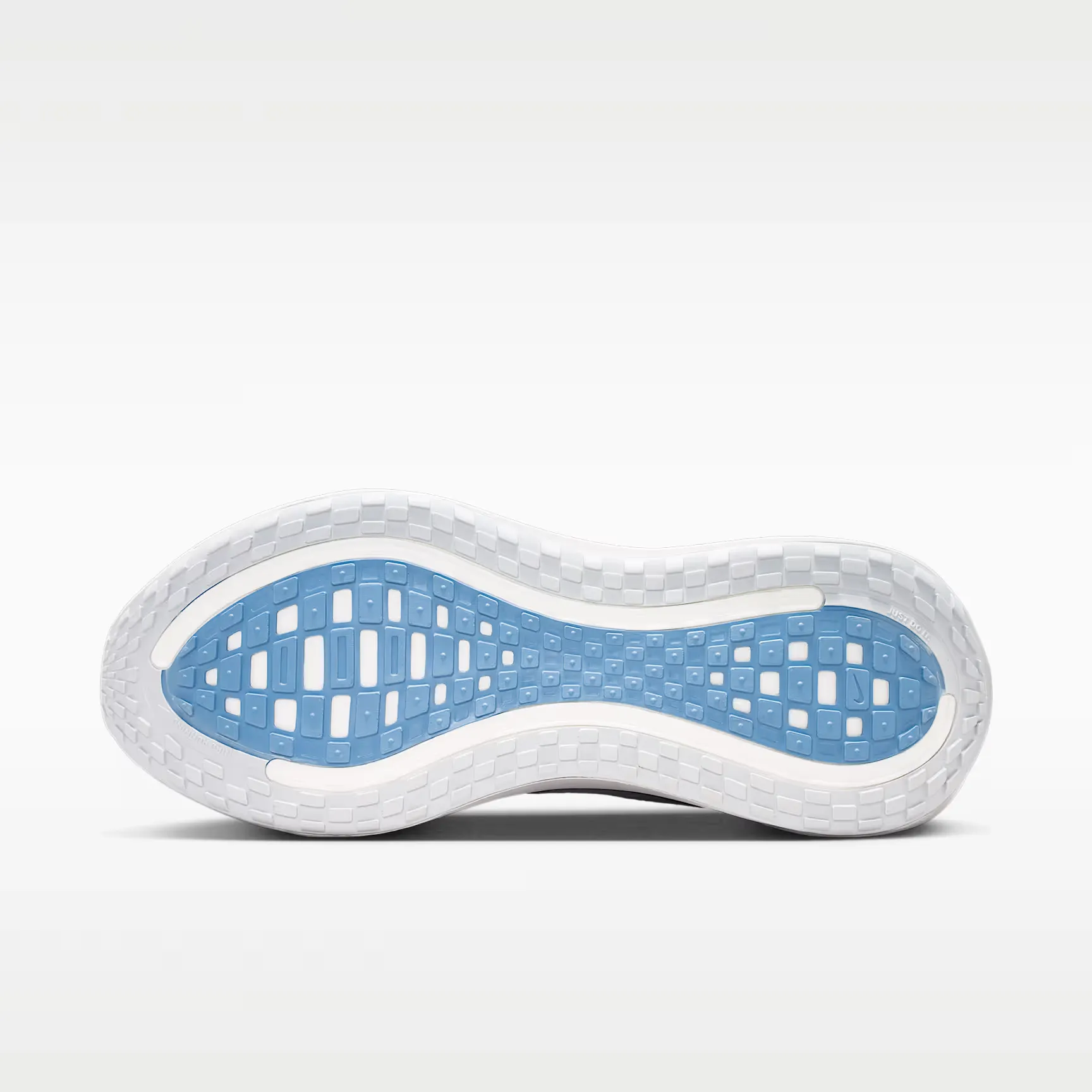 000000_Nike-Vomero-Plus_Off-White-Obsidian_HV8150-111_img1