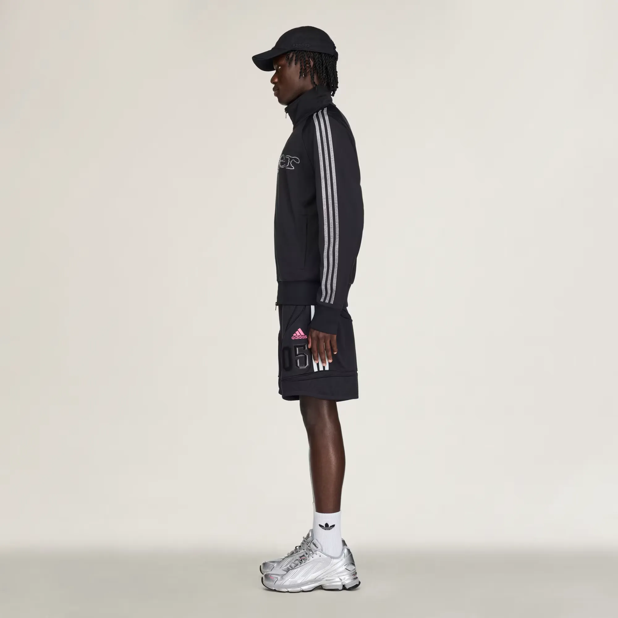 000000_SP5DER-x-adidas-Short_Black_KQ5859_img1