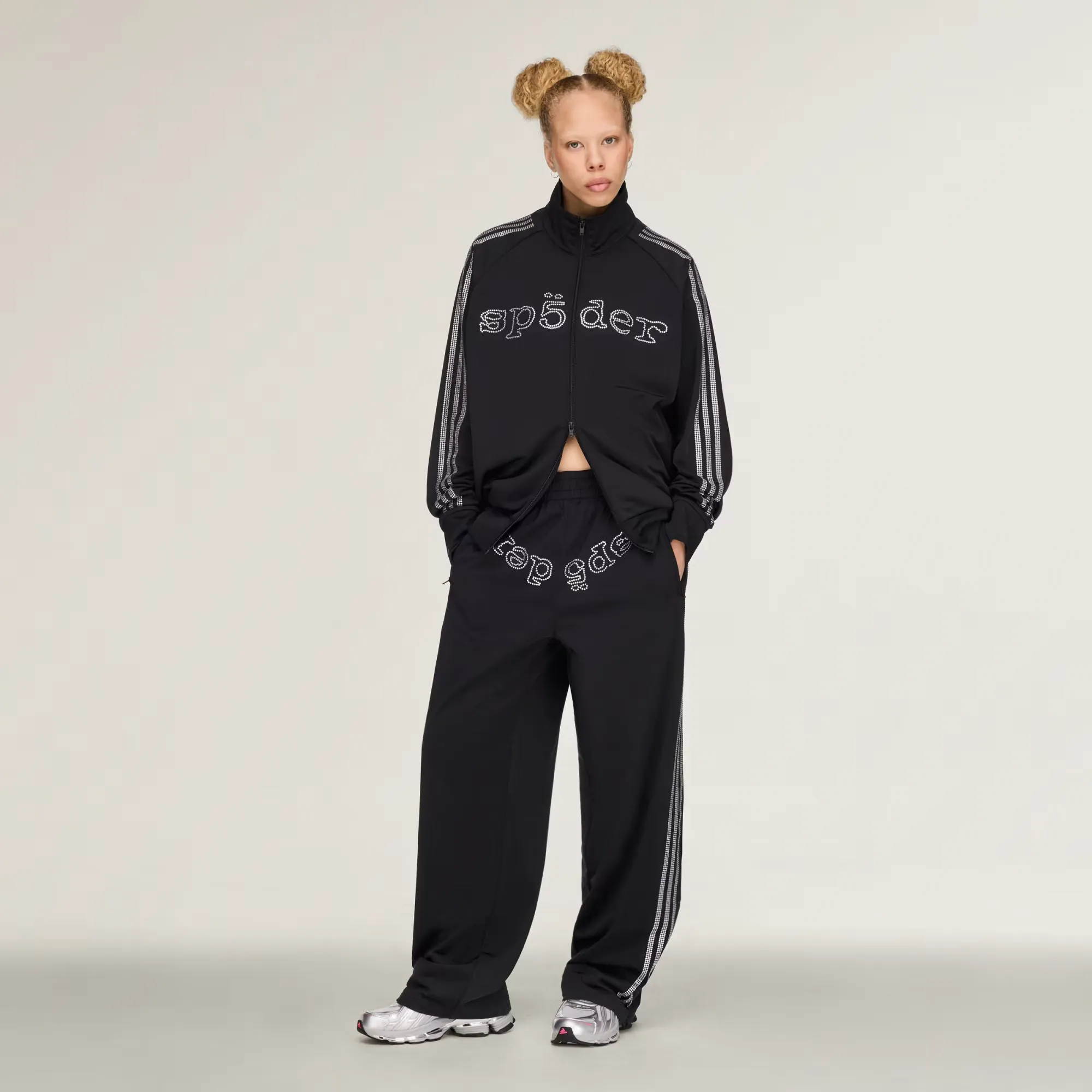 000000_SP5DER-x-adidas-Rhinestone-Track-Pants_Black_KQ8324_img5