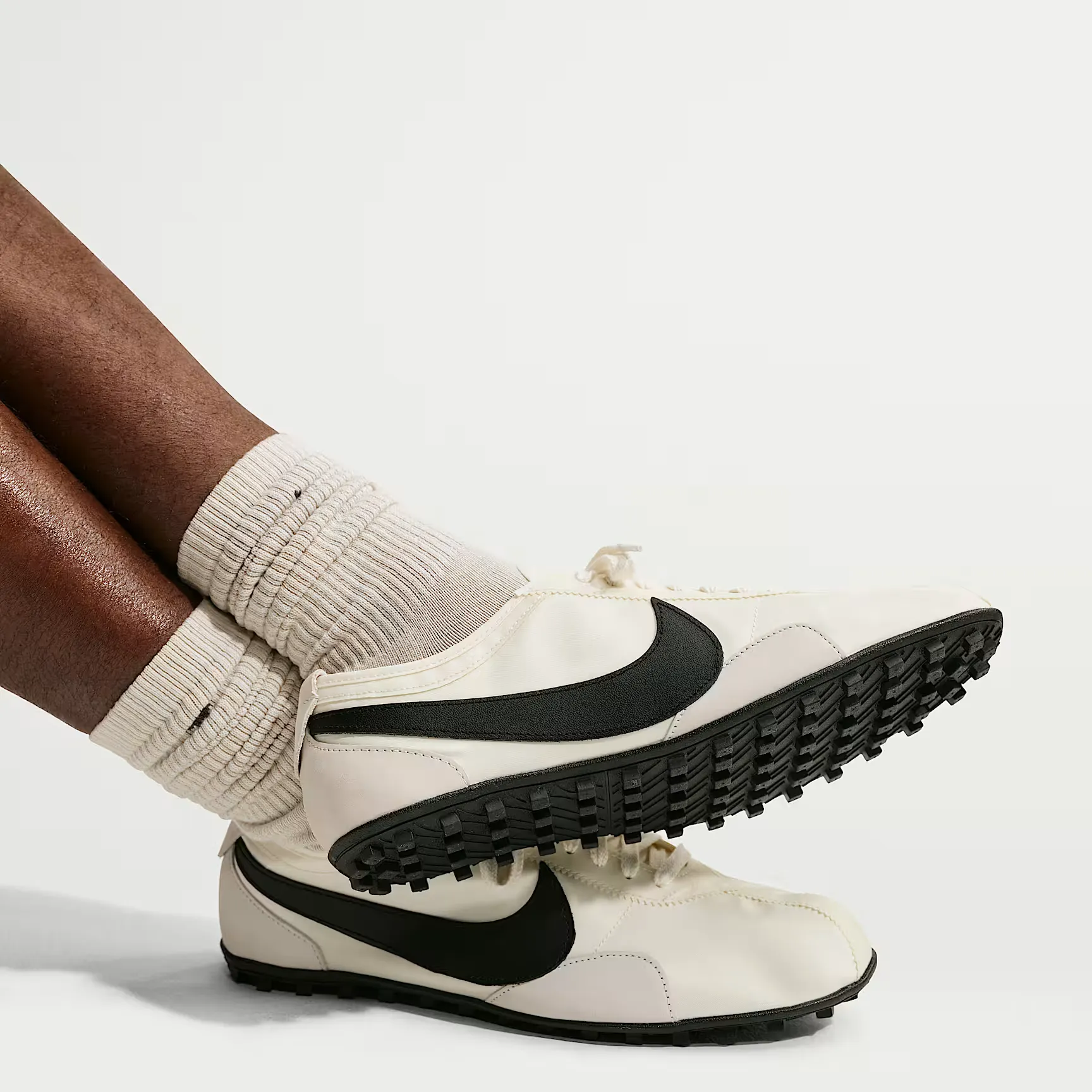 000000_Nike-Moon-Shoe-OG_Sail-Black_IX3952-100_img8